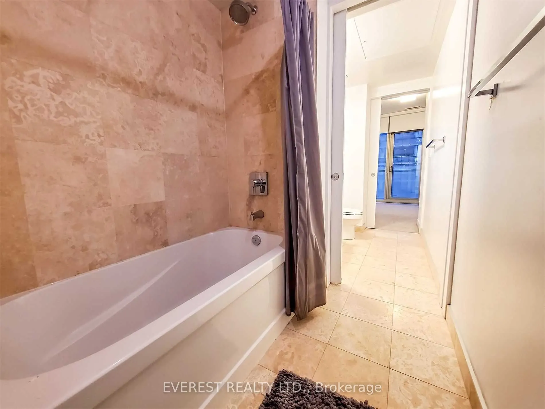 12 York Street, #4110