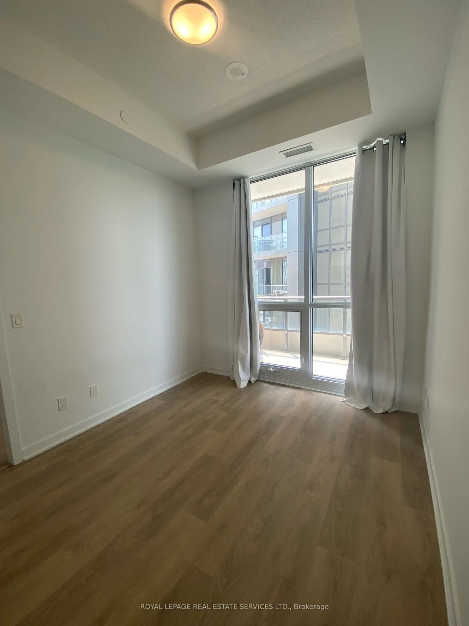 38 Forest Manor Road, #318