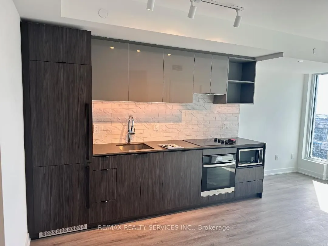 252 Church Street, #5612