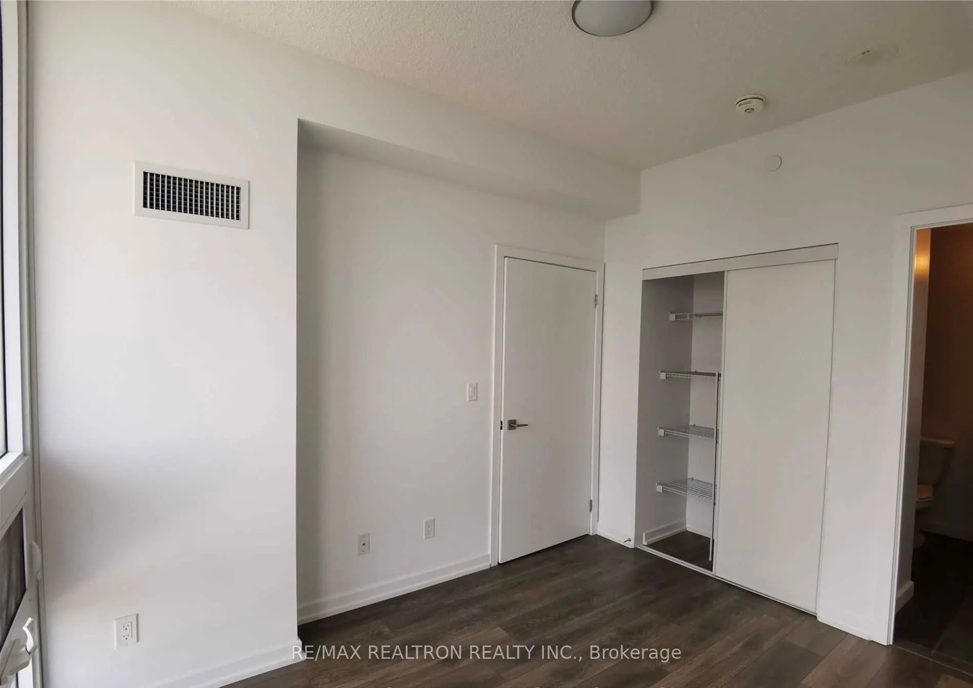56 Forest Manor Road, #1903