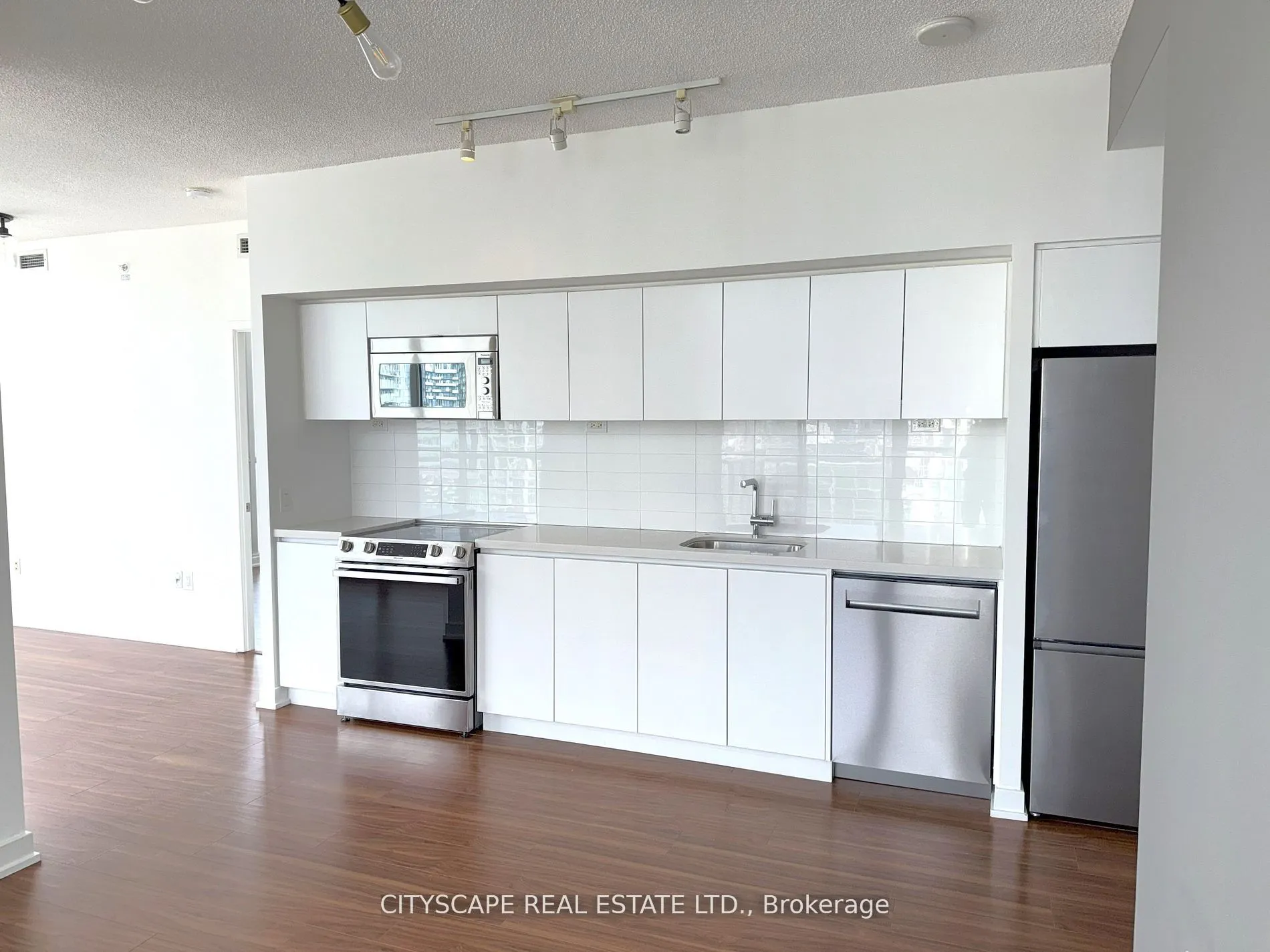 75 Queens Wharf Road, #3901