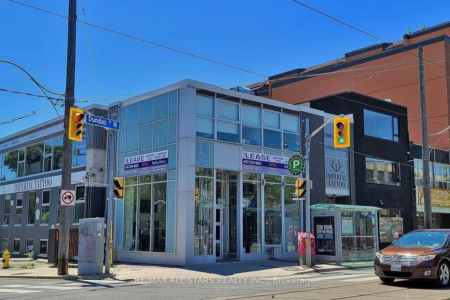 1269 Dundas Street W, #200