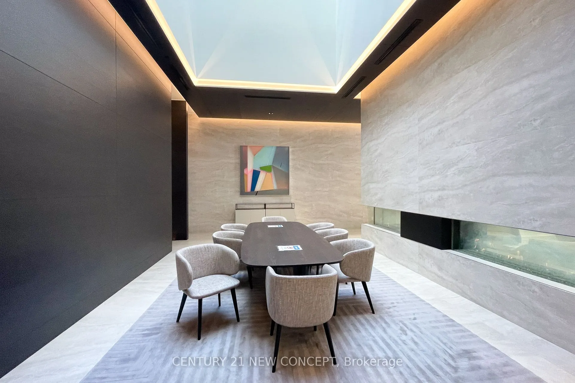 2221 Yonge Street, #3906