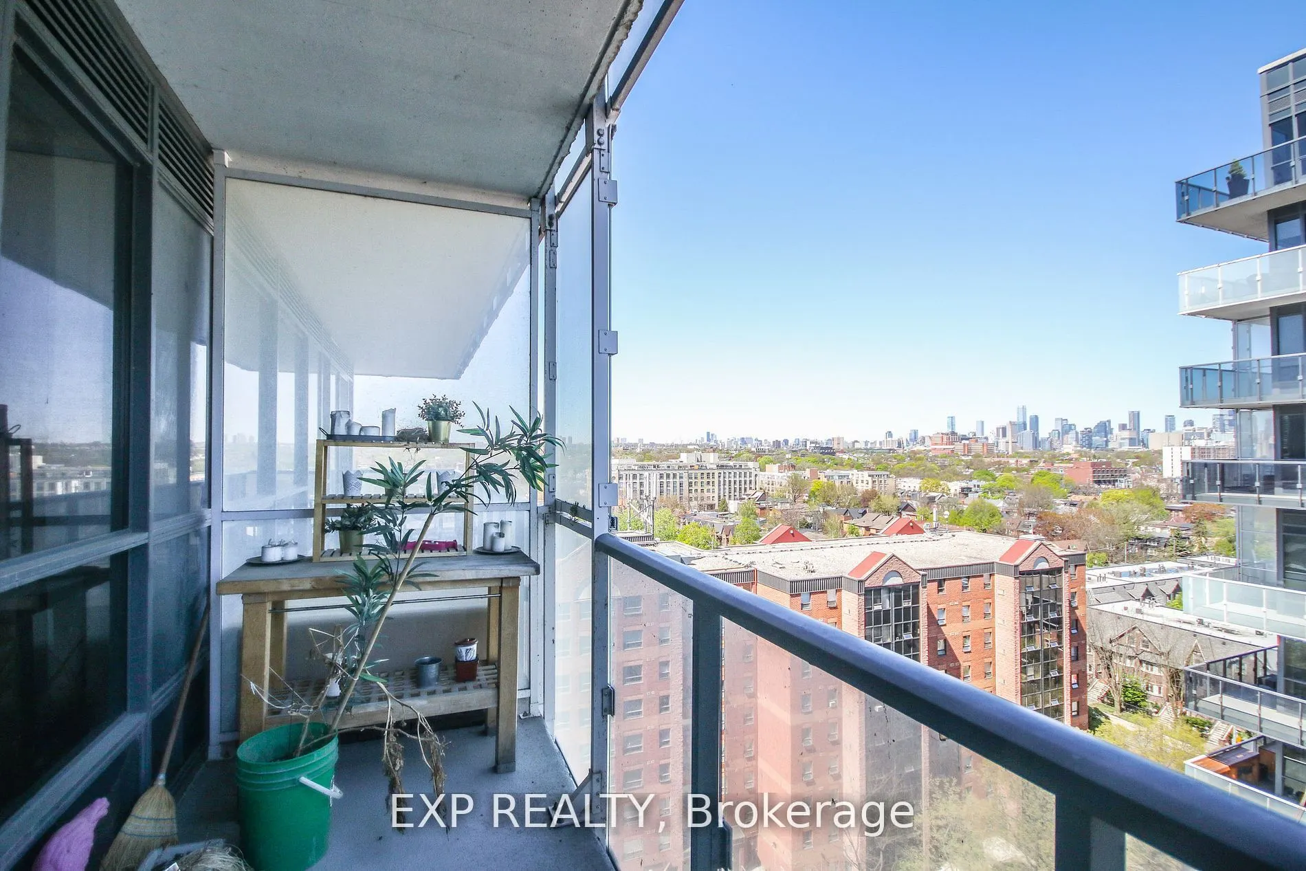 1030 King Street W, #1119