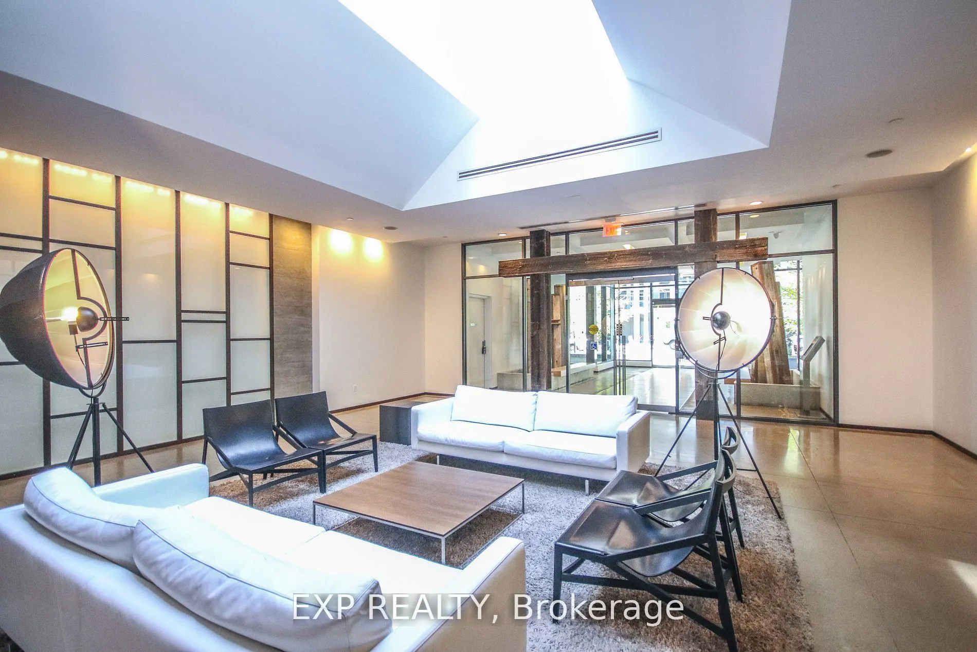 1030 King Street W, #1119