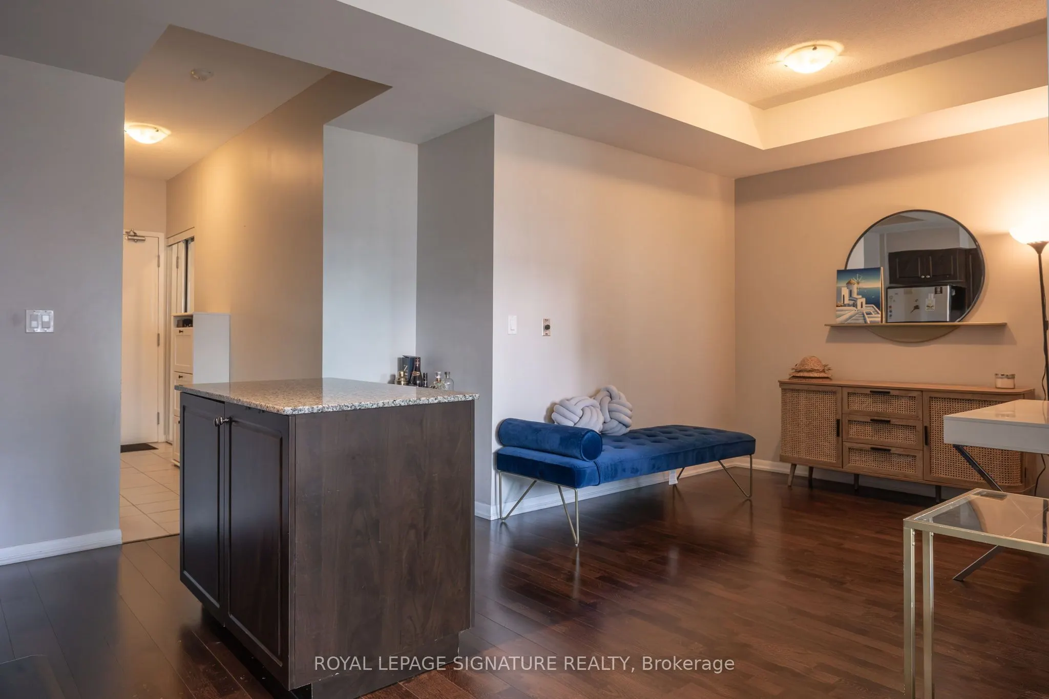 209 Fort York Boulevard, #884