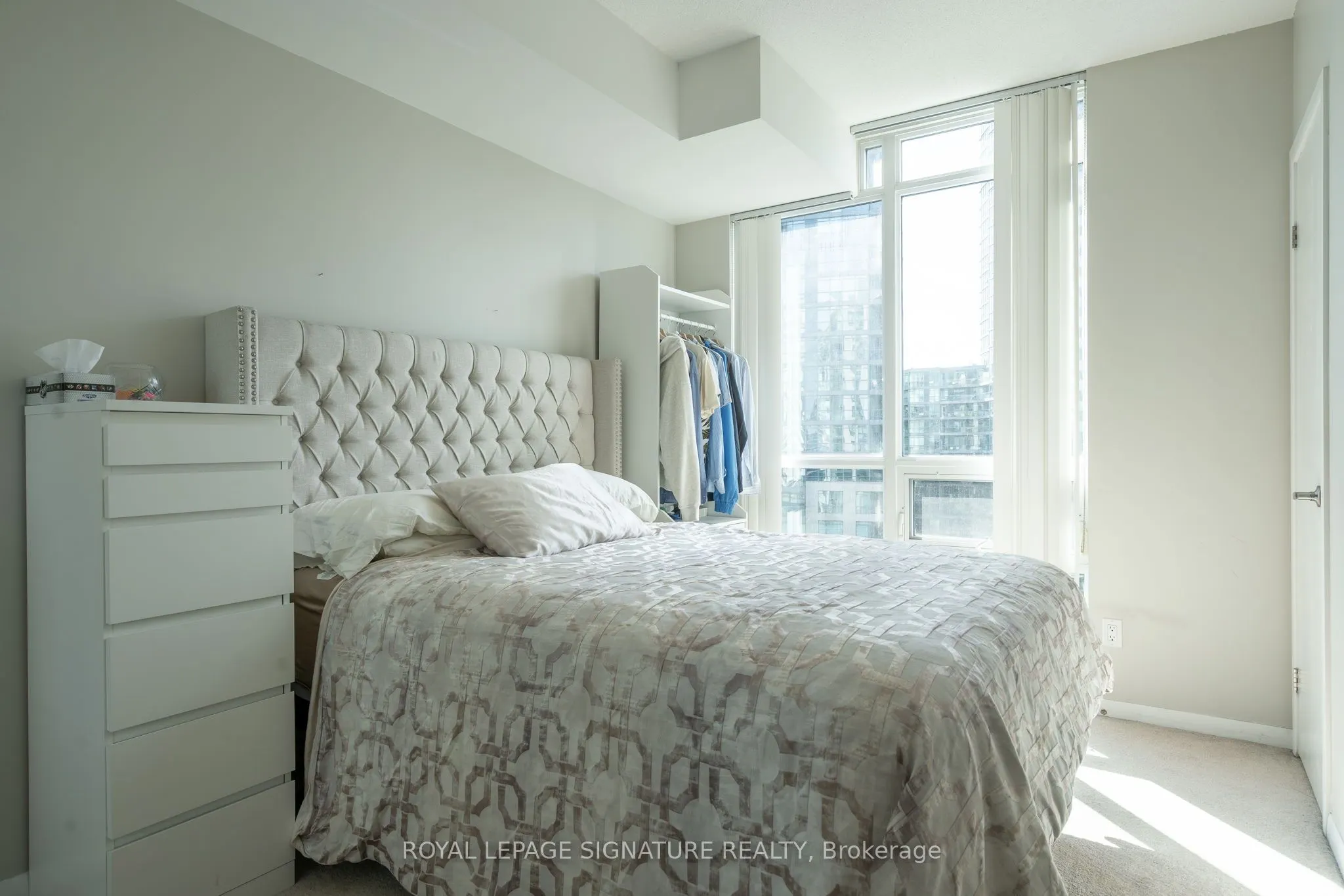 209 Fort York Boulevard, #884
