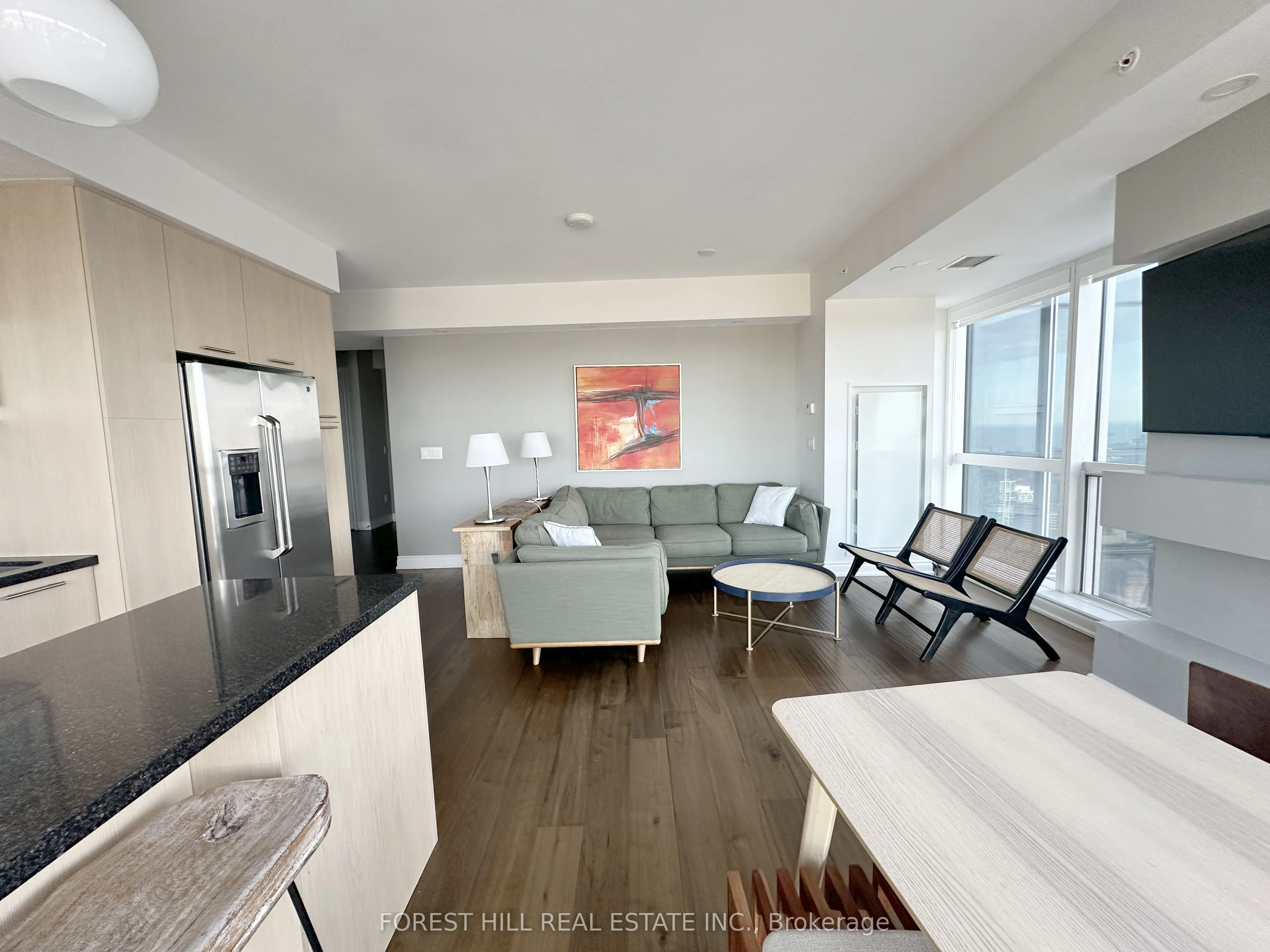 388 Yonge Street, #6410