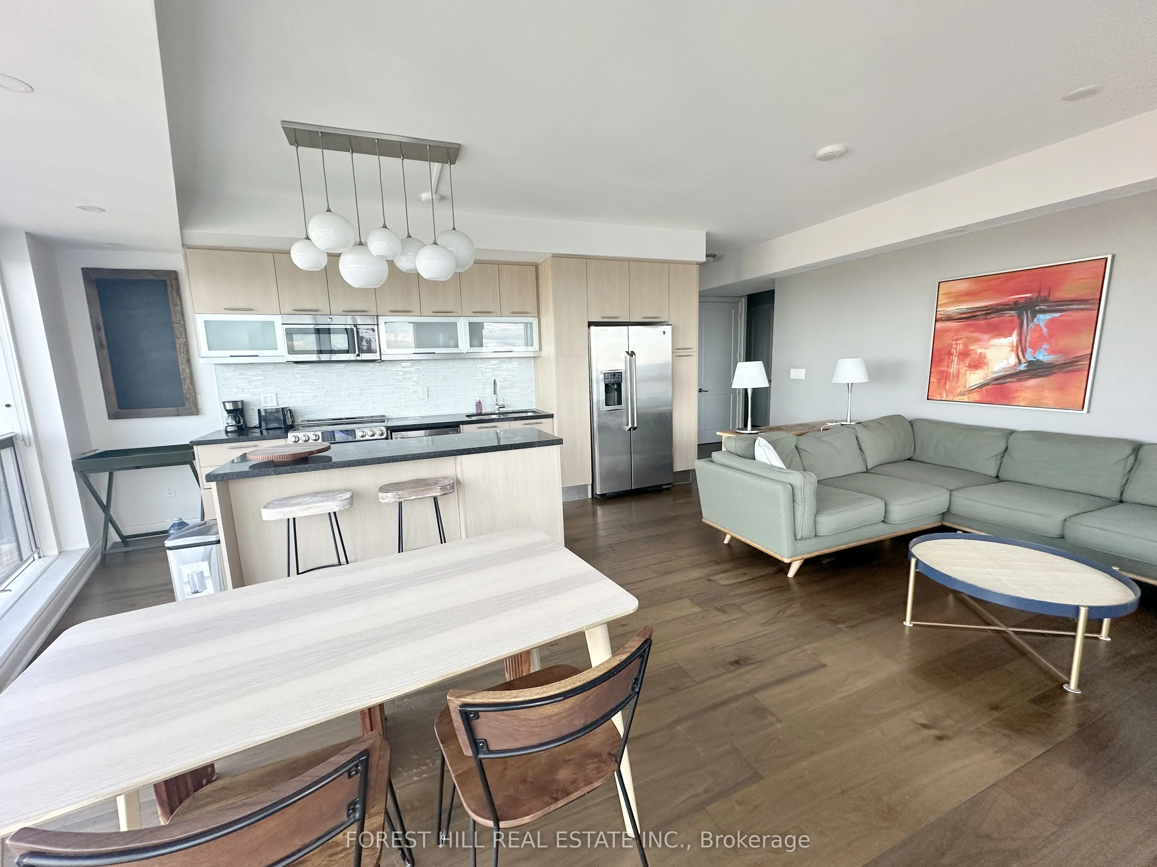 388 Yonge Street, #6410
