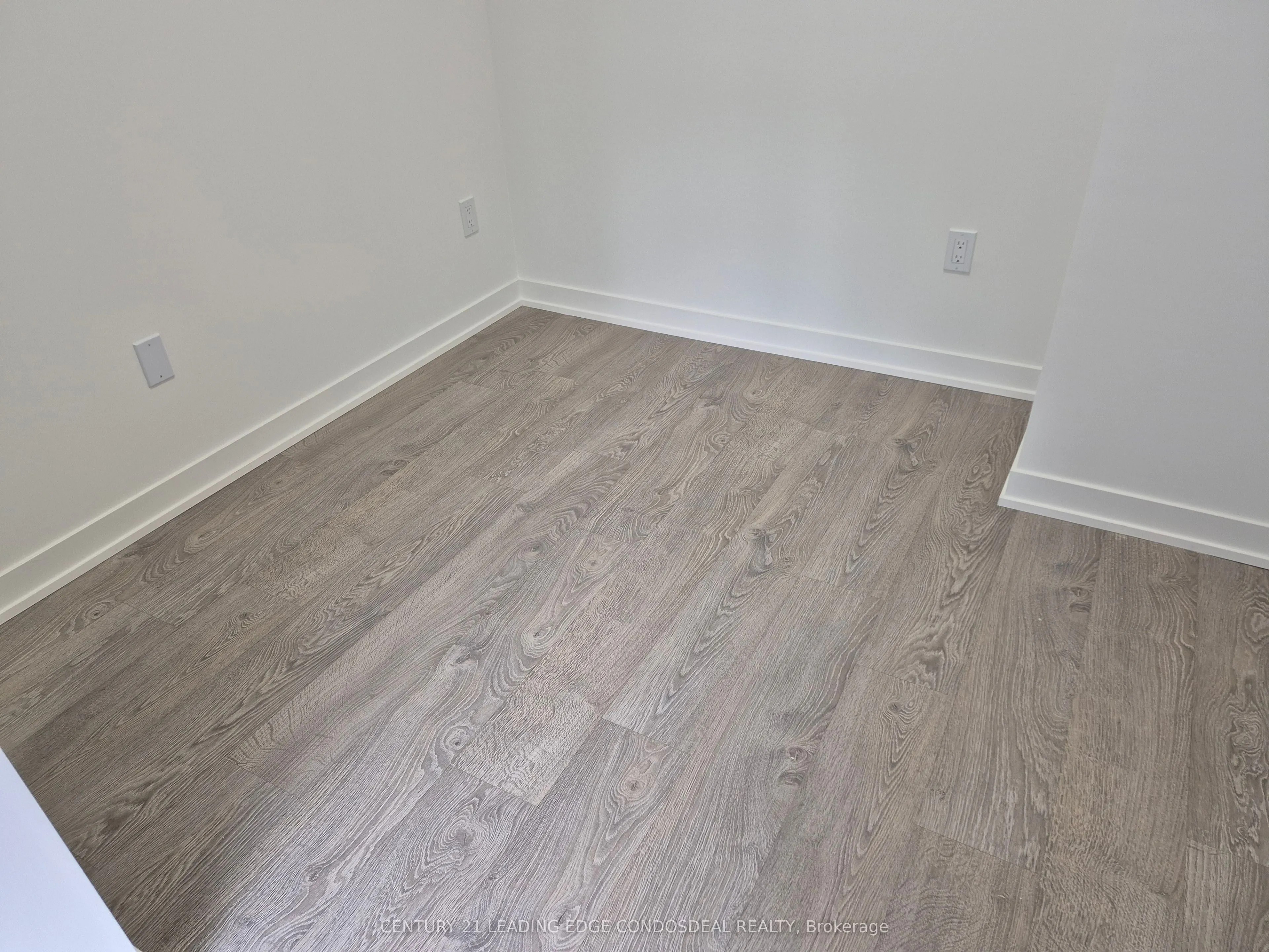 500 Wilson Avenue, #425