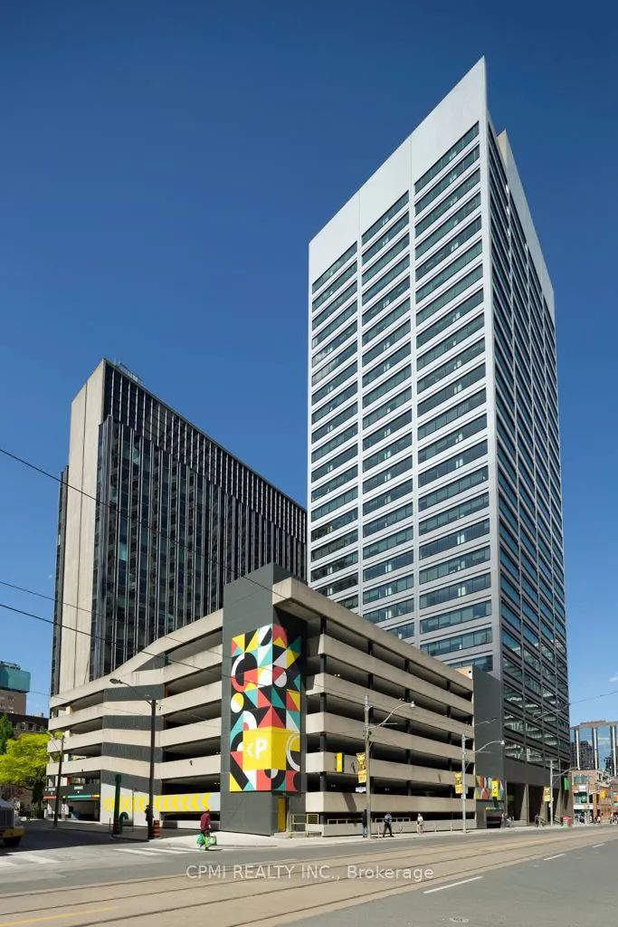 180 Dundas Street, #1506