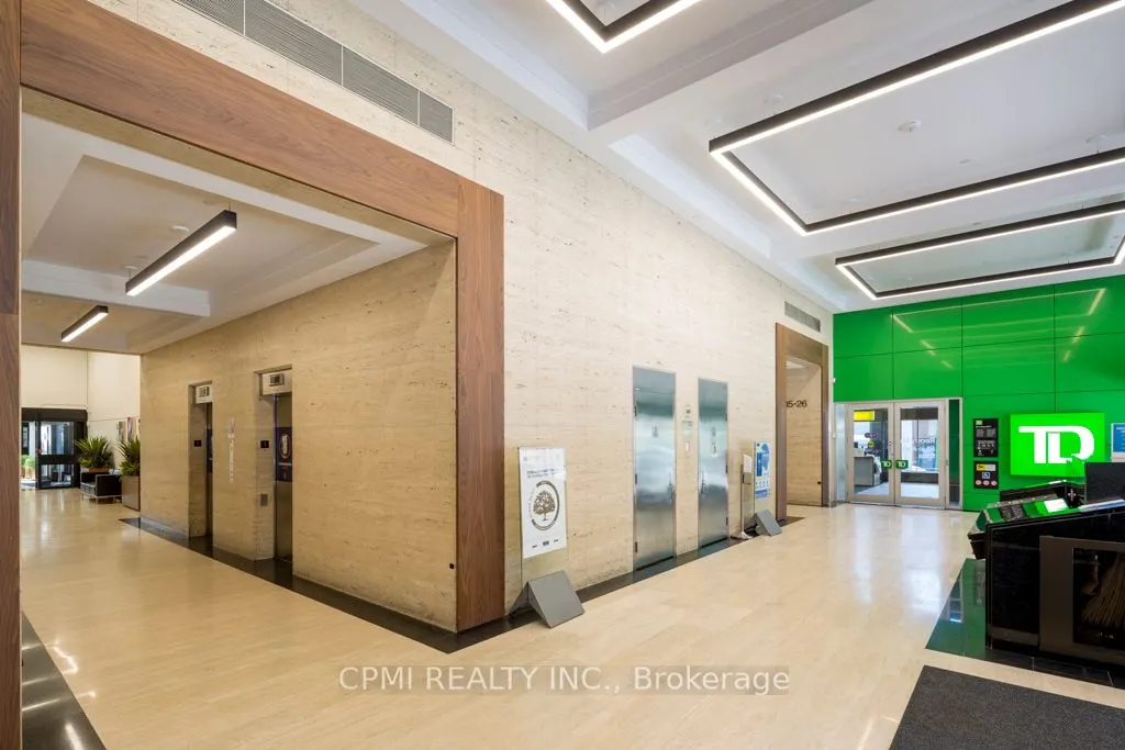 180 Dundas Street, #1506