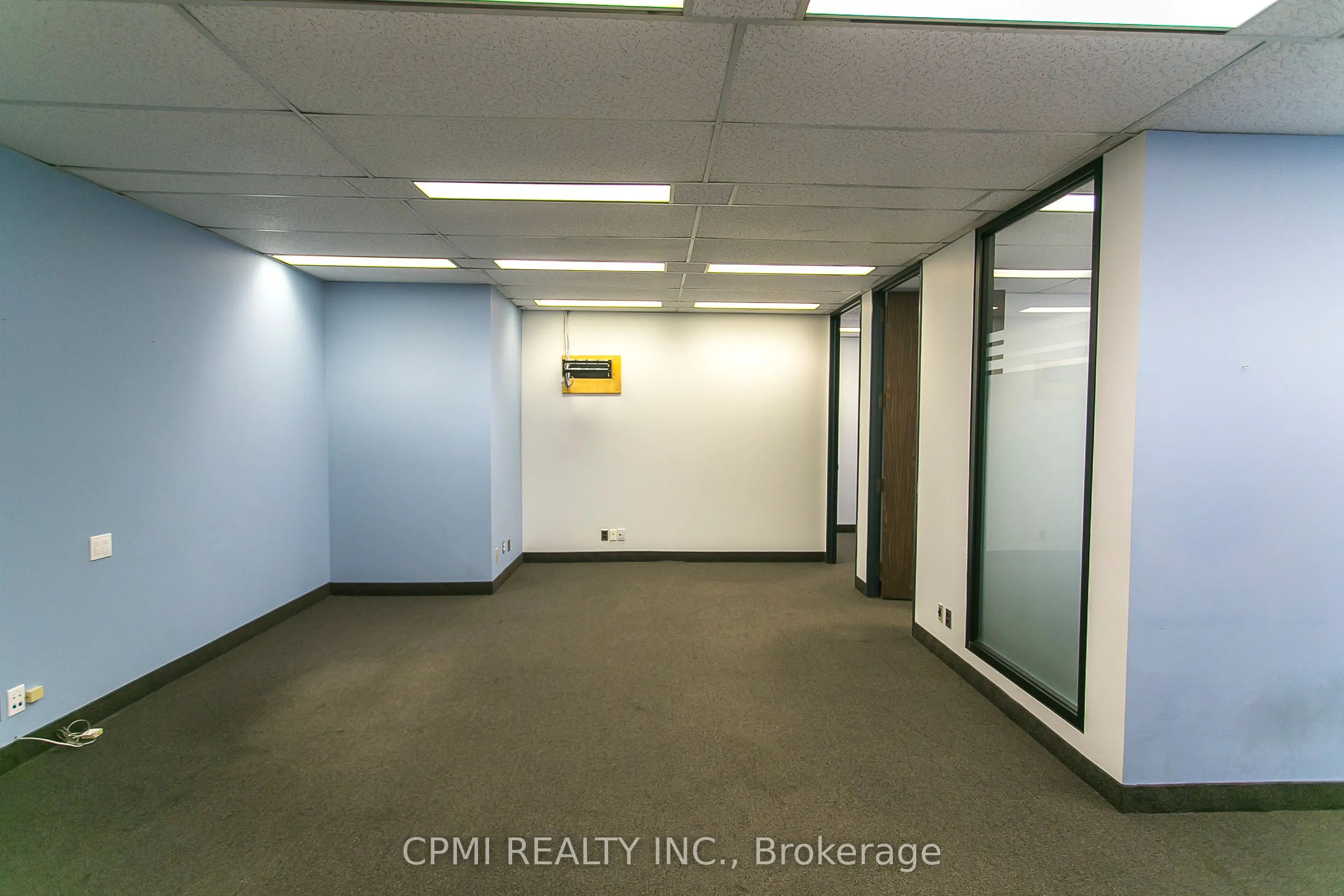 180 Dundas Street, #1508