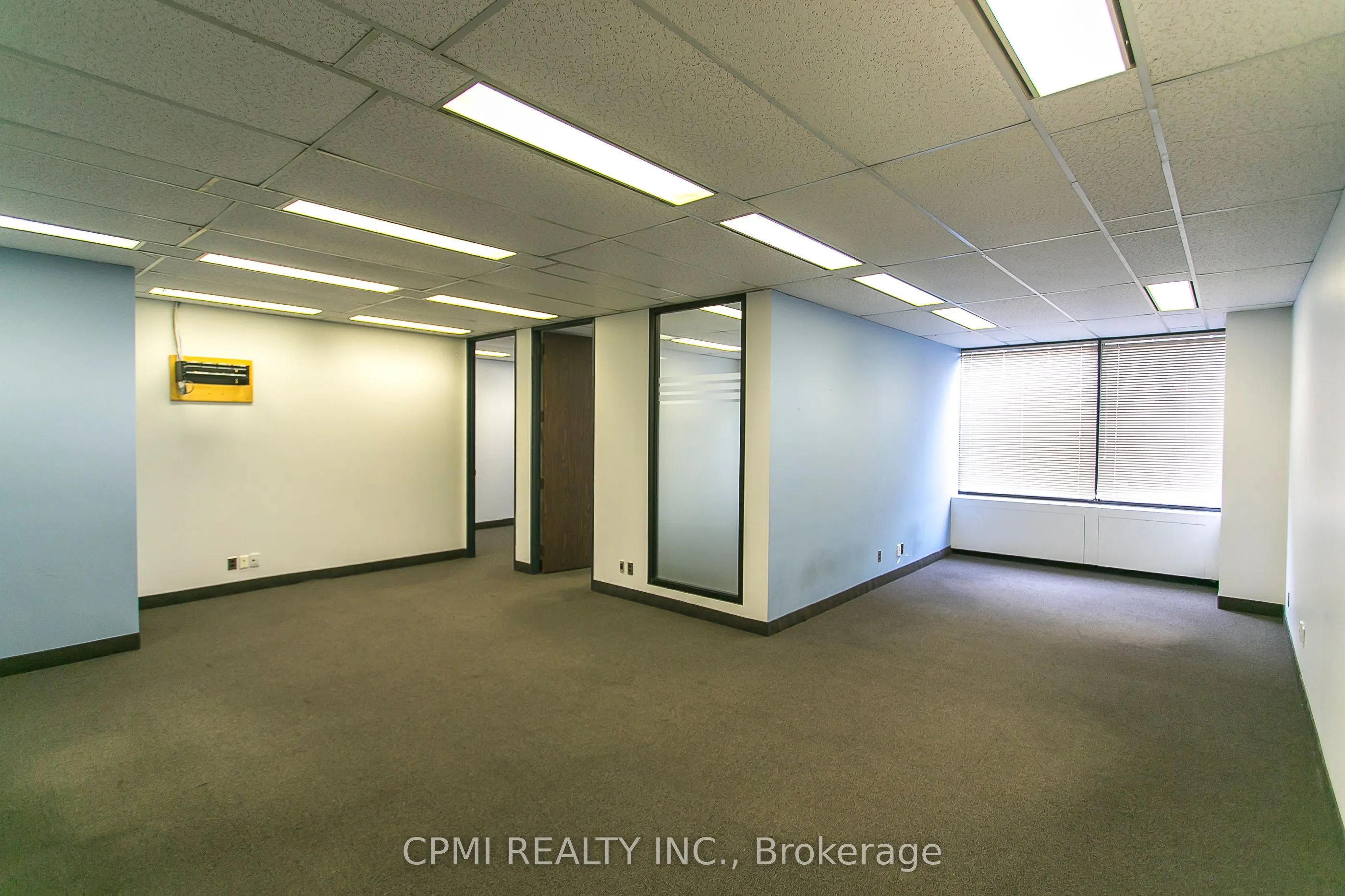 180 Dundas Street, #1508