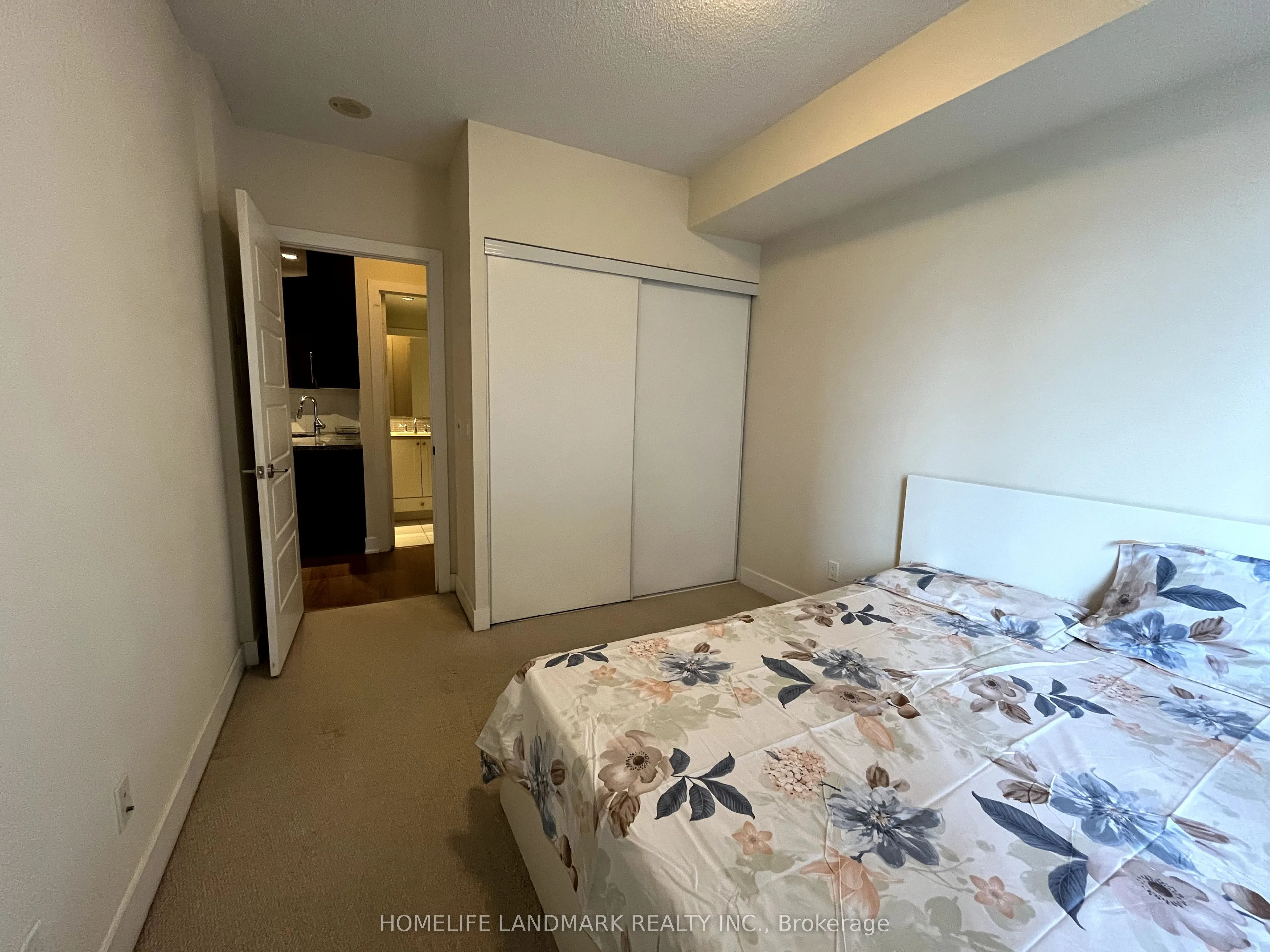 28 Linden Street, #1501