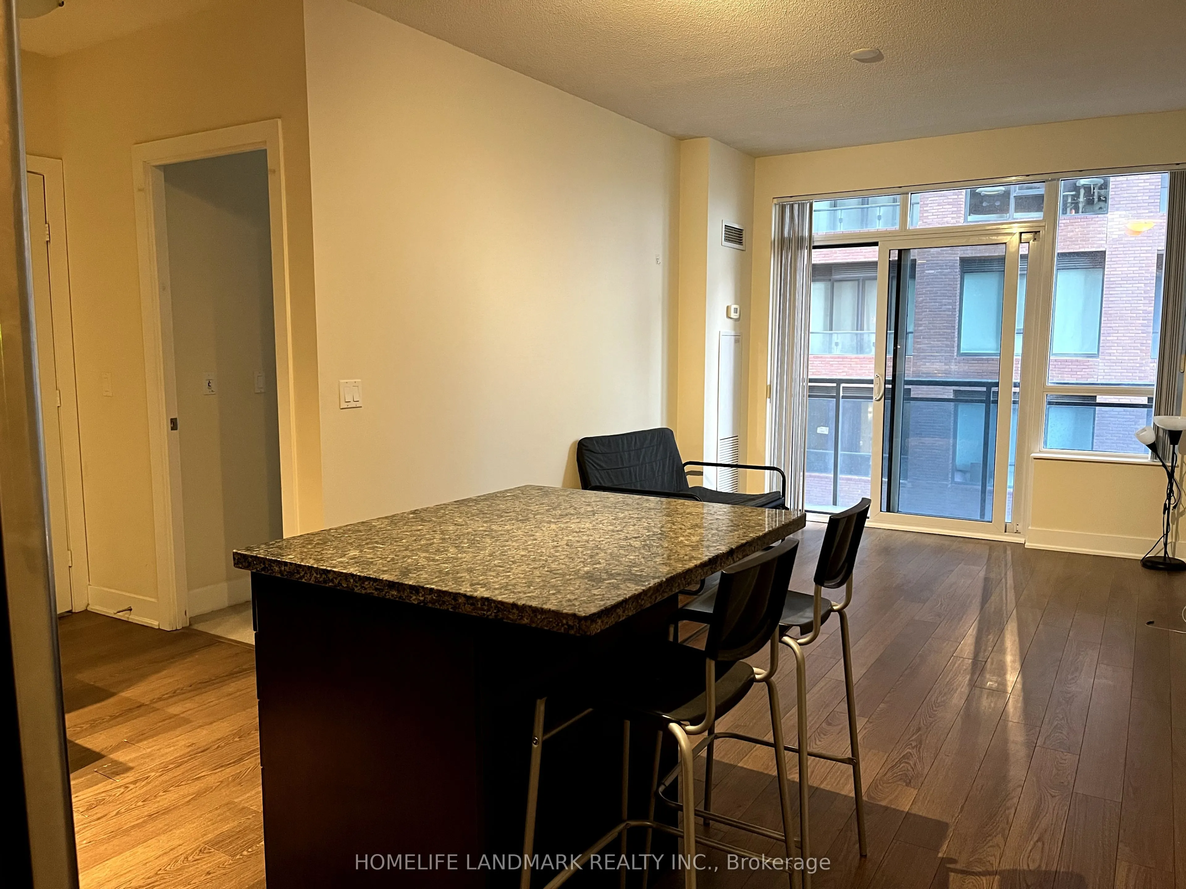 28 Linden Street, #1501