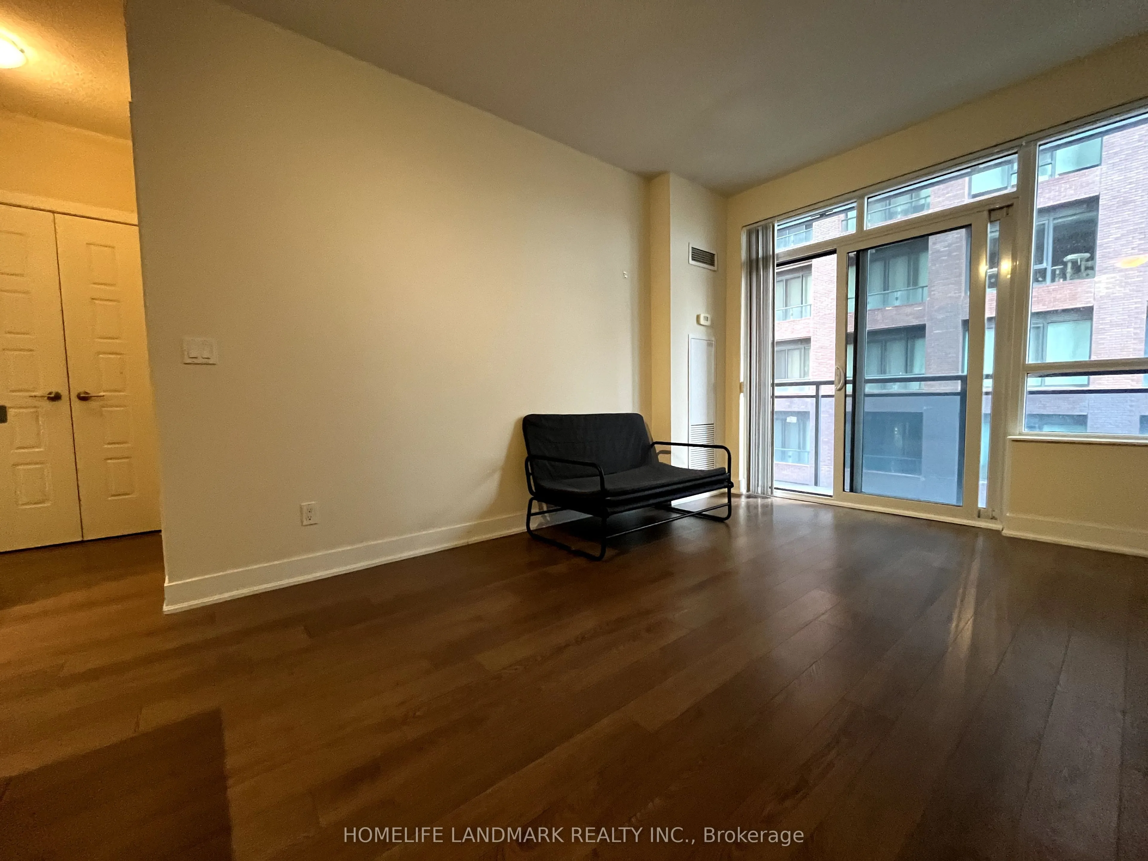 28 Linden Street, #1501