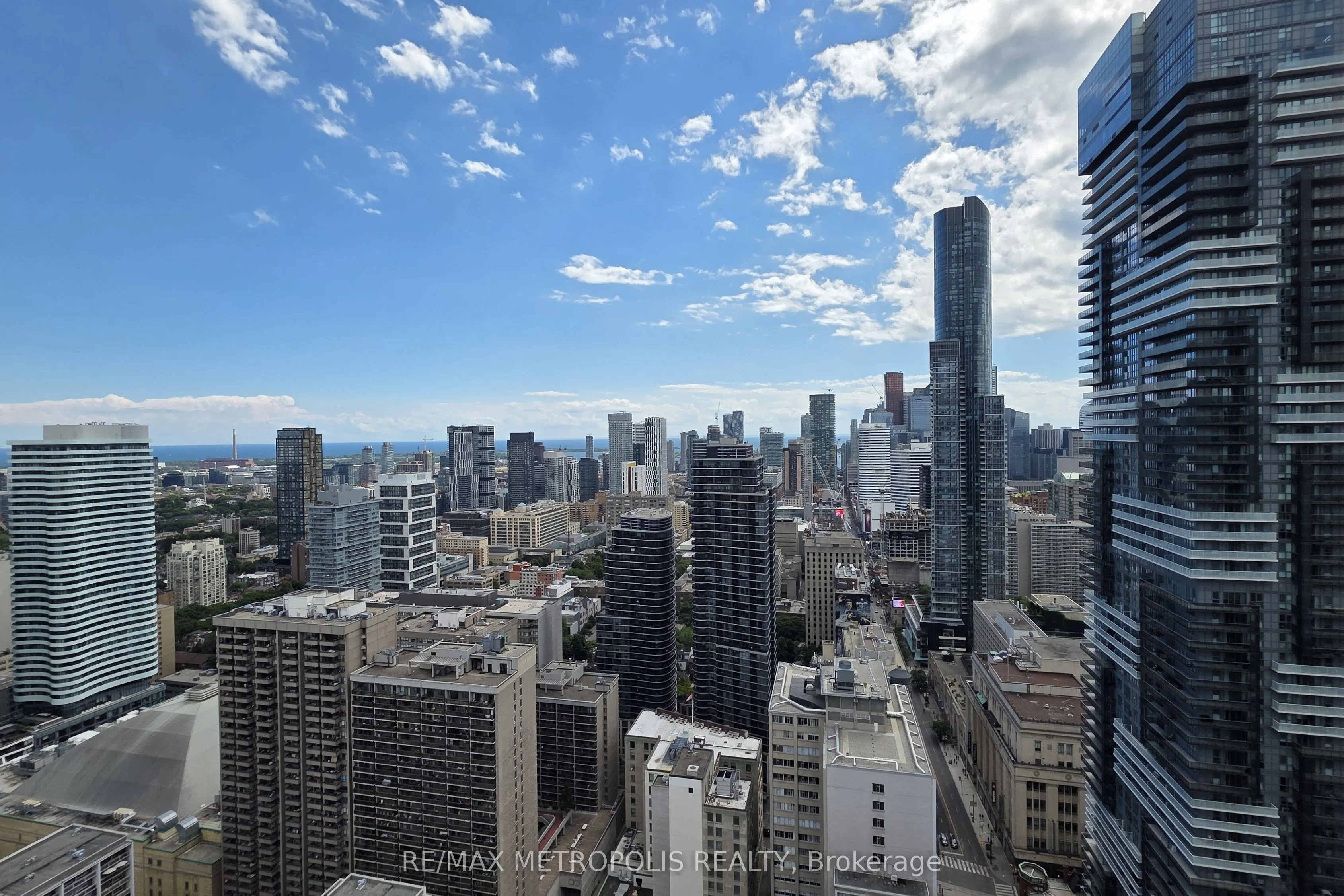 501 Yonge Street, #4110