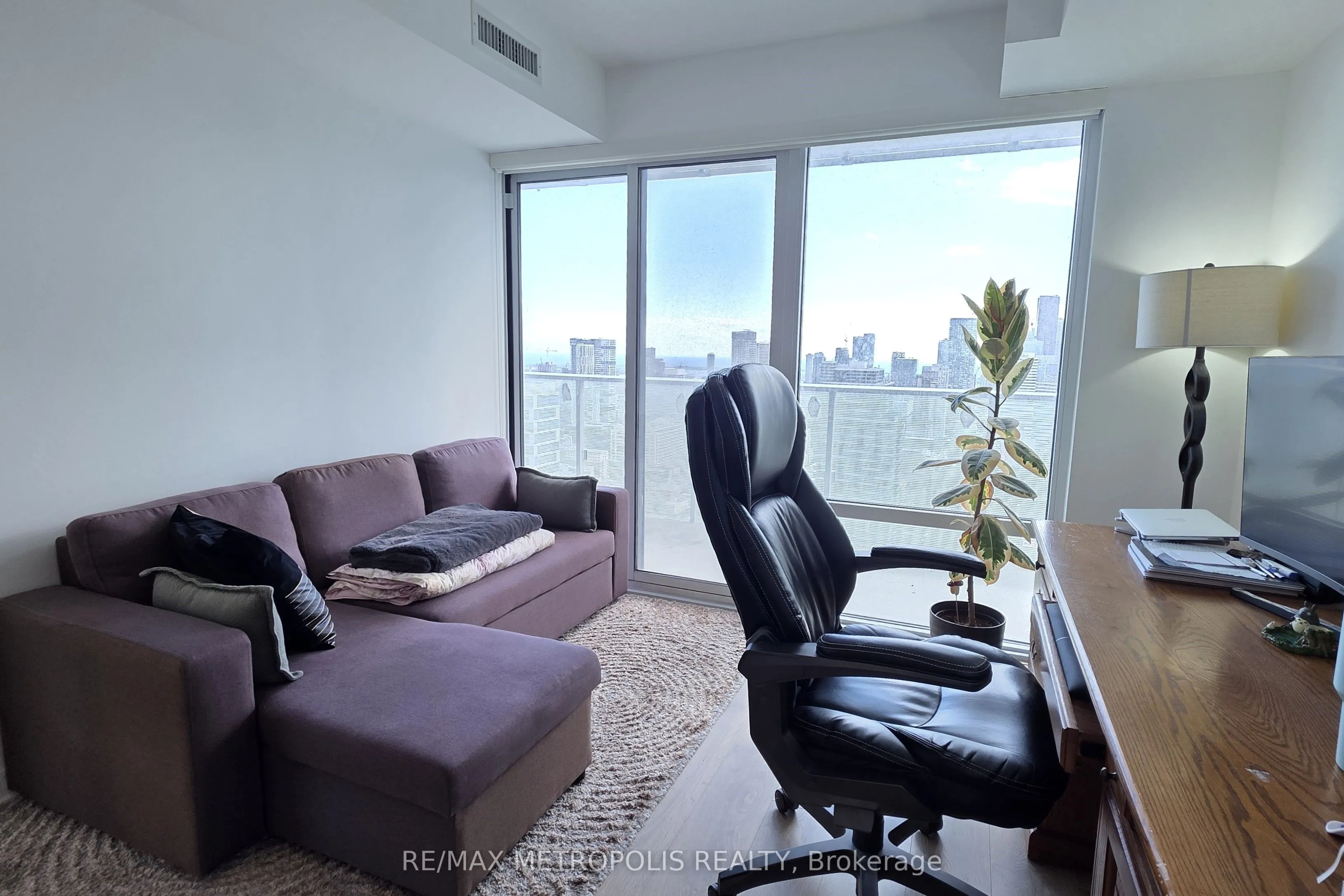 501 Yonge Street, #4110