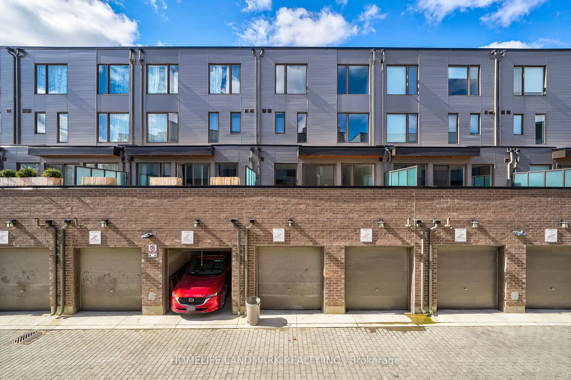 56 Hooyo Terrace