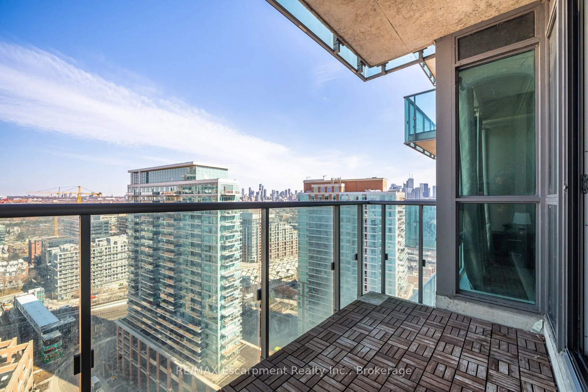 150 East Liberty Street, #2301