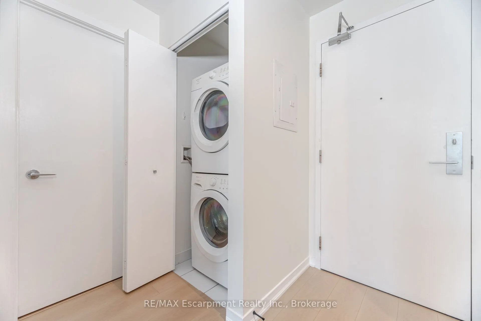 150 East Liberty Street, #2301