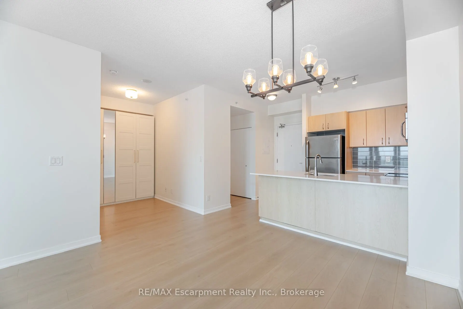 150 East Liberty Street, #2301
