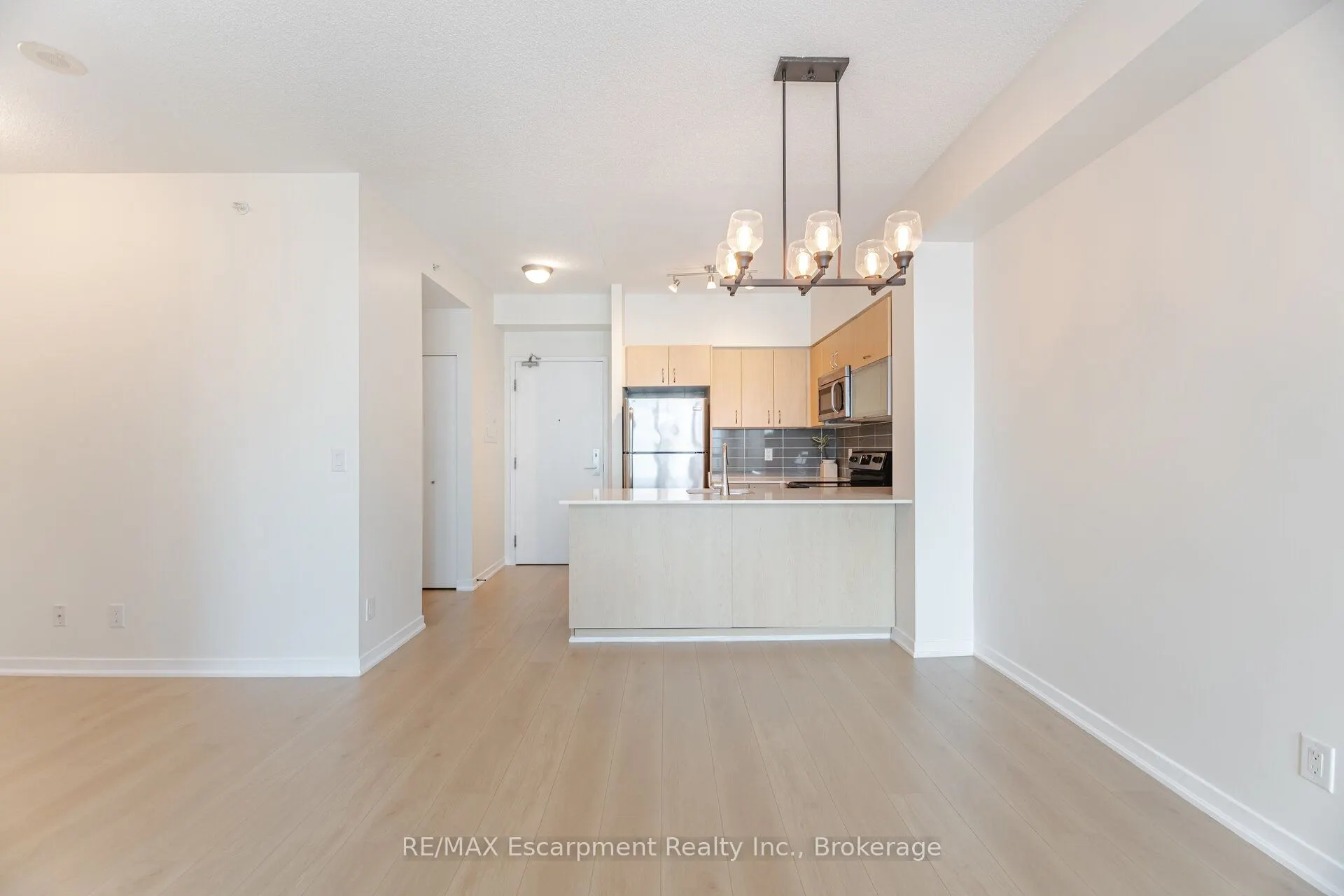 150 East Liberty Street, #2301