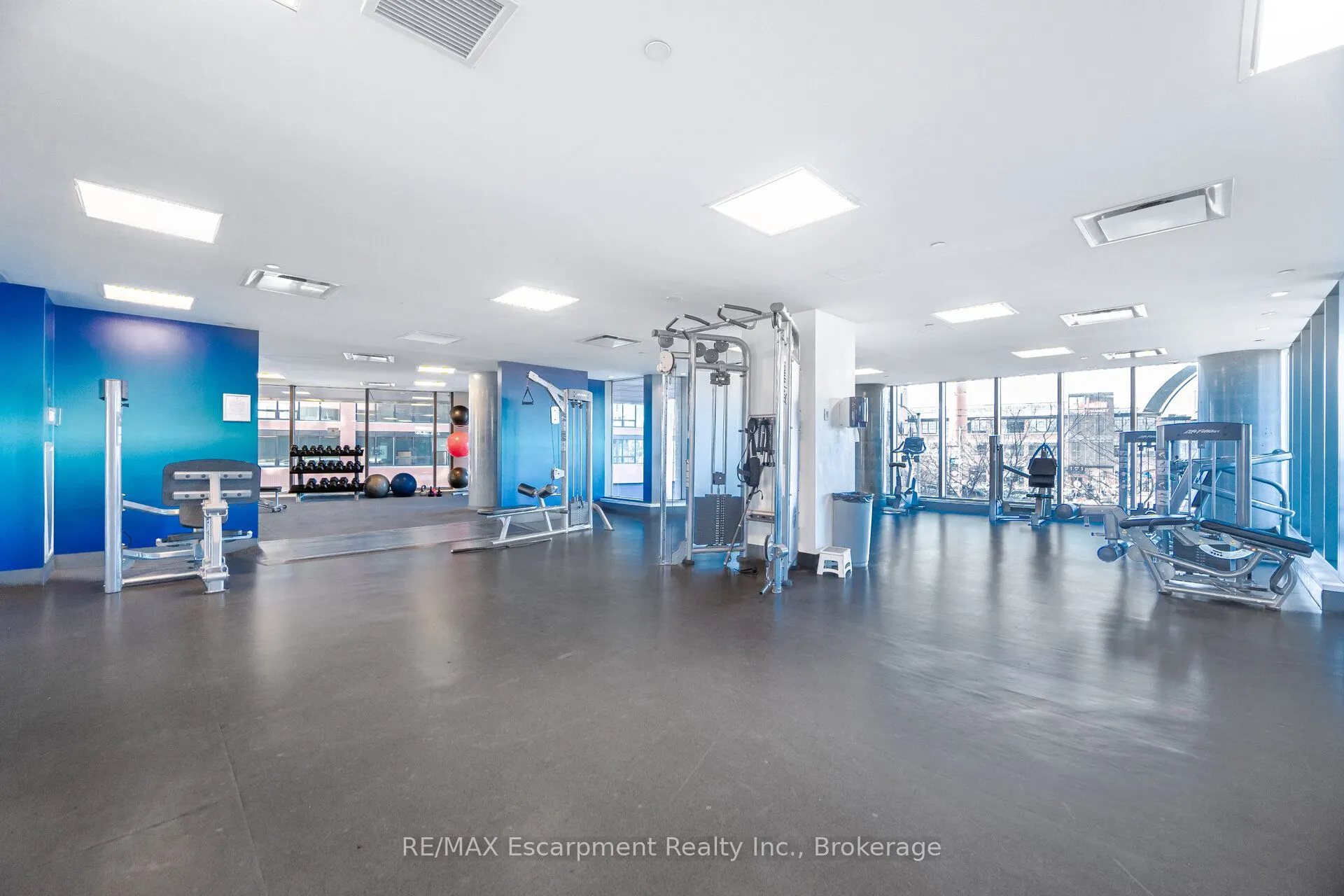 150 East Liberty Street, #2301