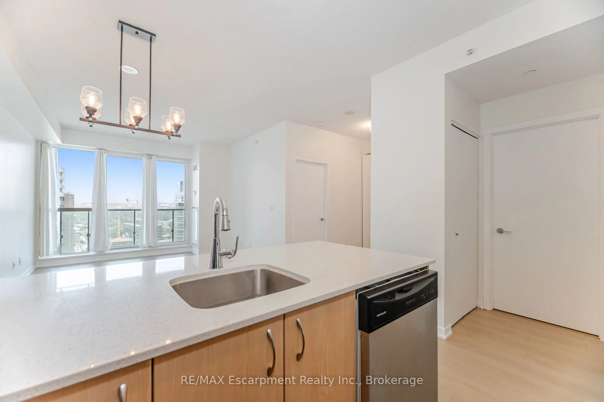 150 East Liberty Street, #2301