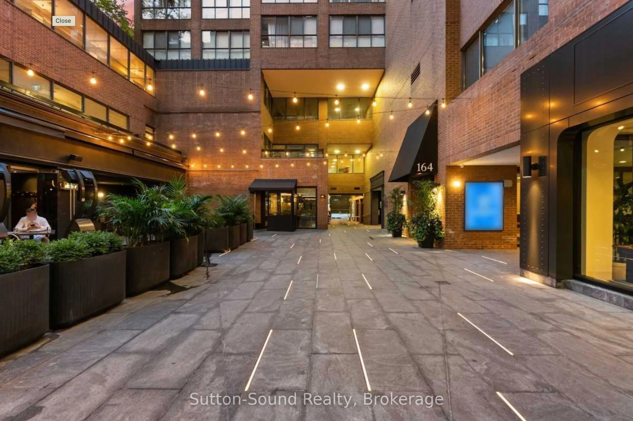 164 Cumberland Street, #606
