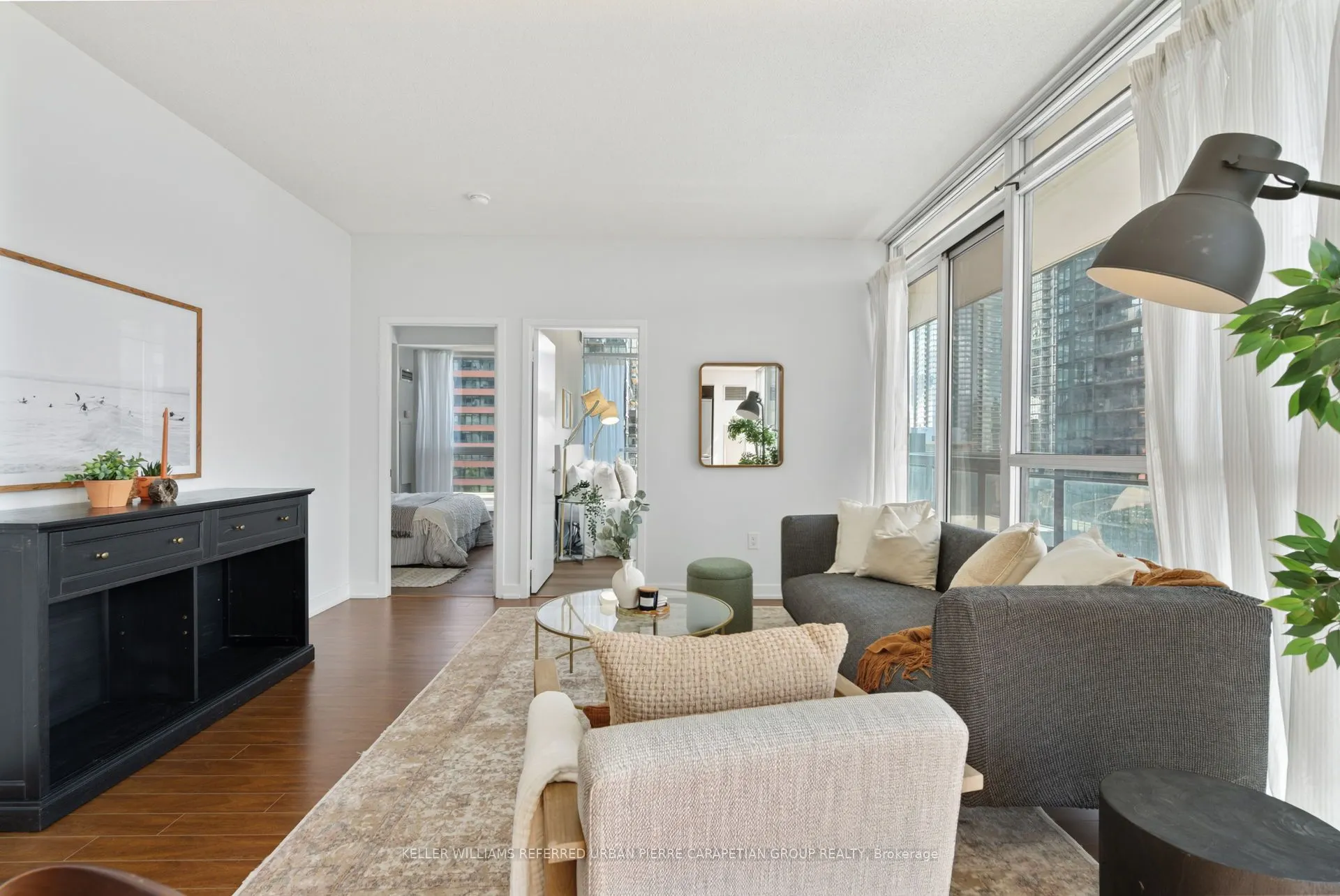 8 Telegram Mews, #803