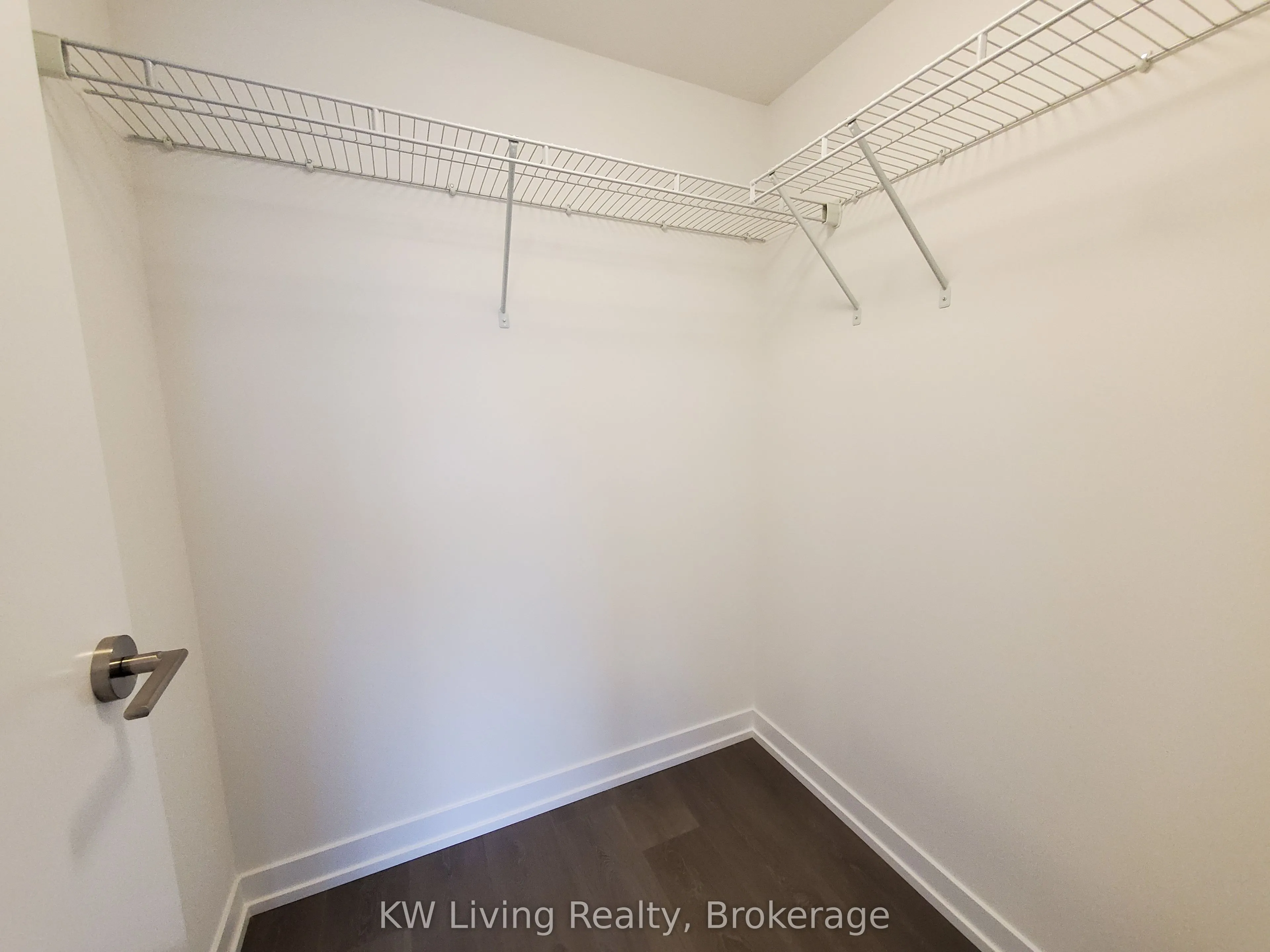 219 Dundas Street E, #1109