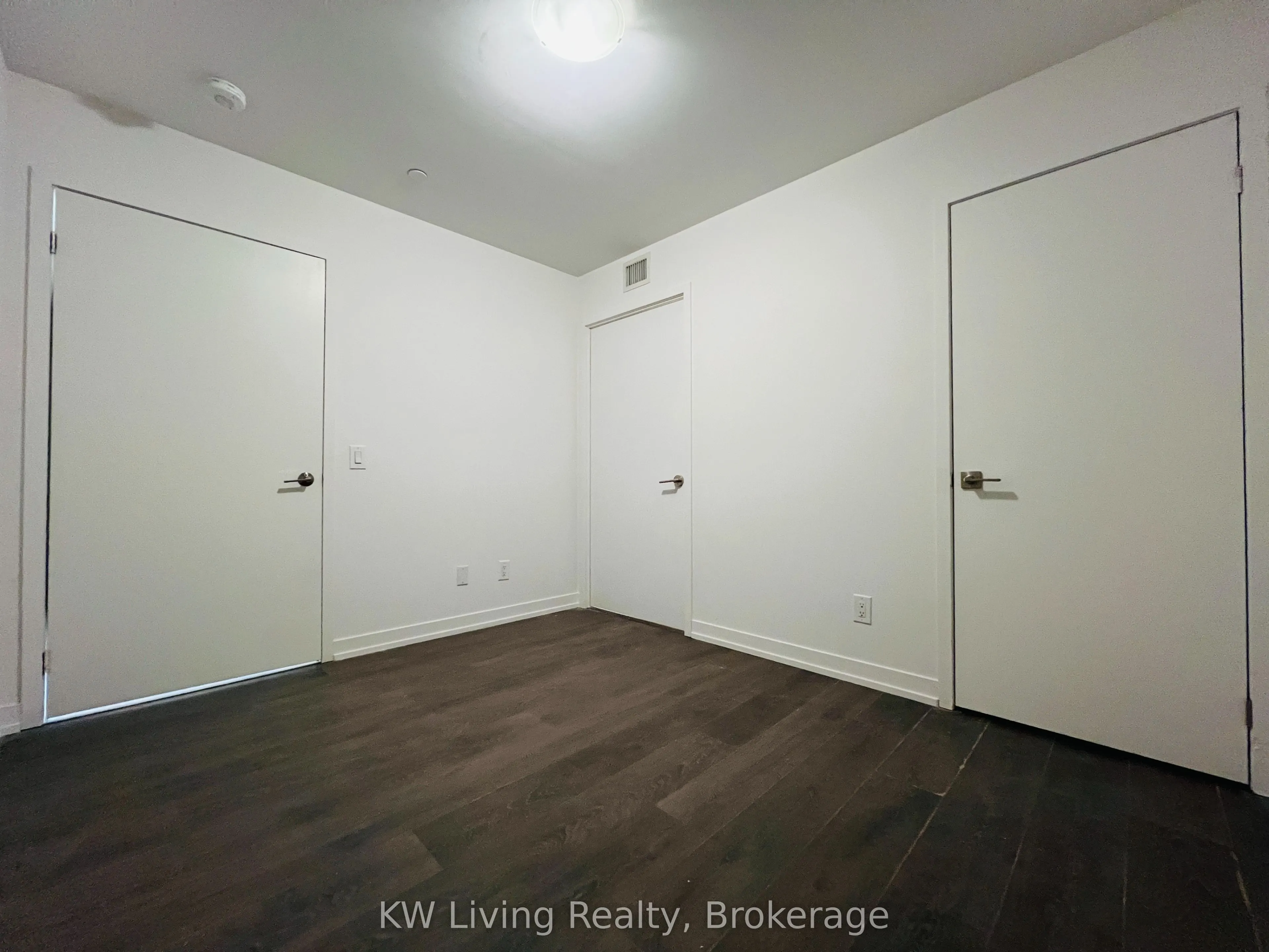 219 Dundas Street E, #1109