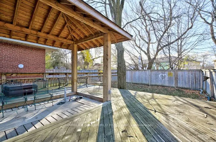 58 Maxwell Street, #Main