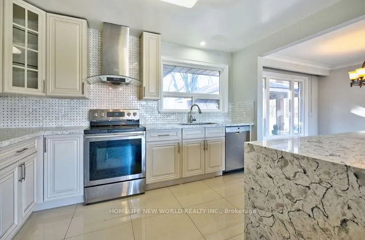 58 Maxwell Street, #Main