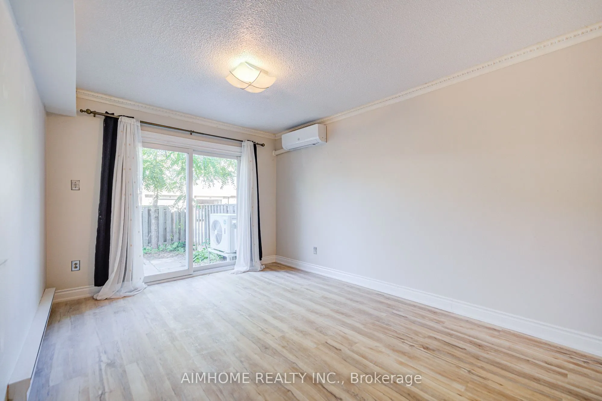 7 Sand Fern Way, #133