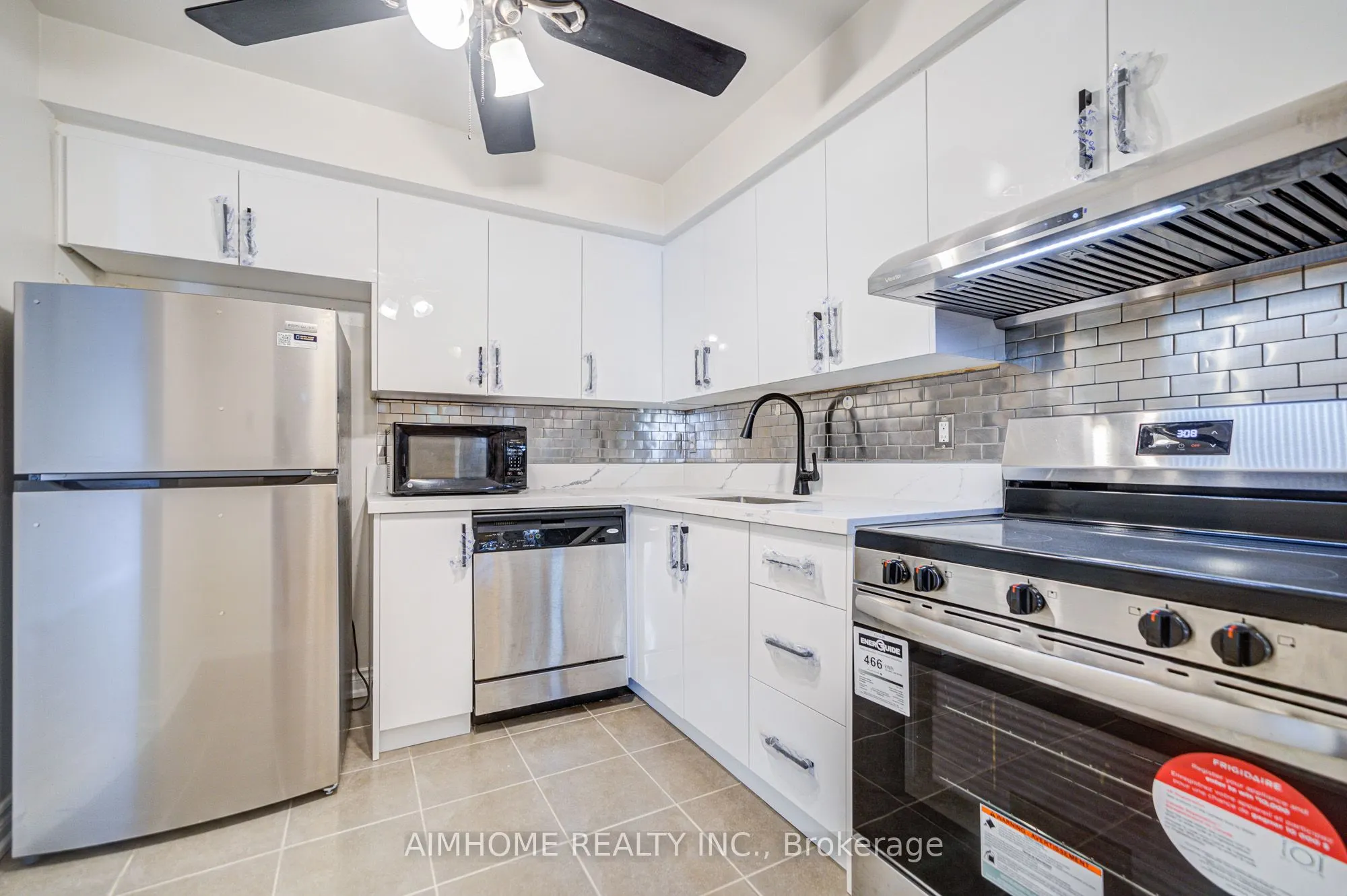 7 Sand Fern Way, #133
