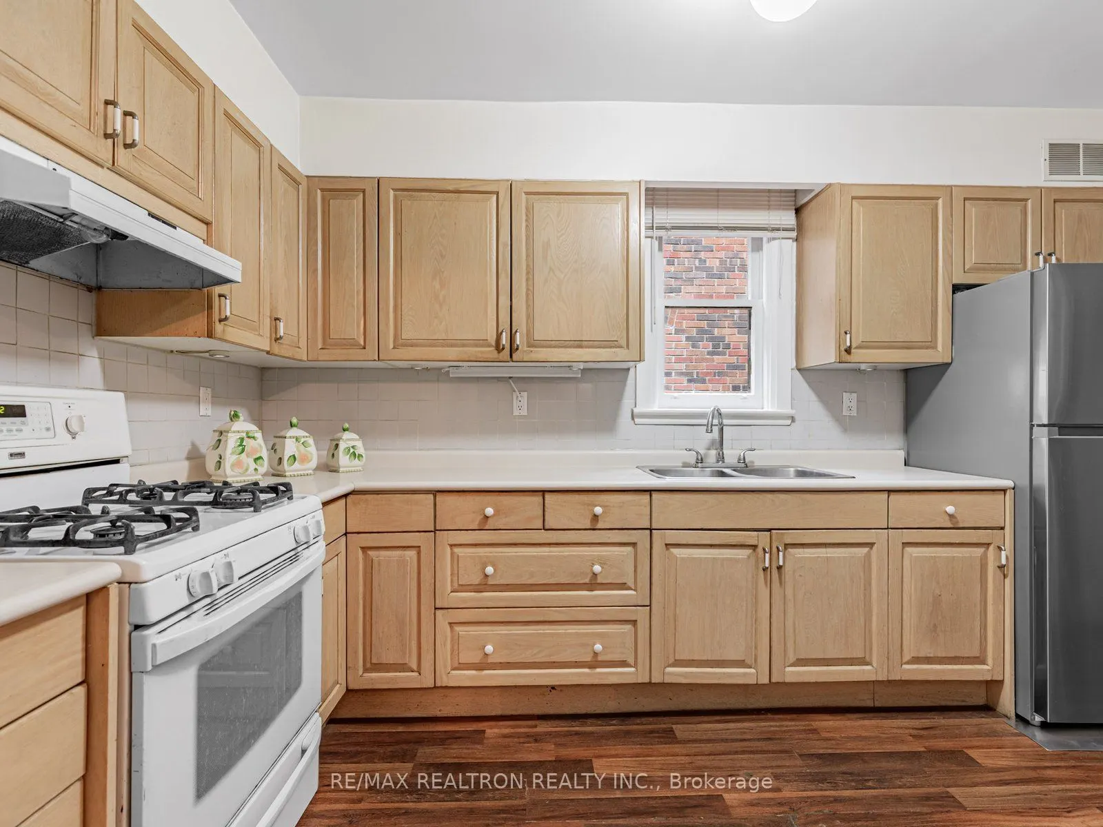 149 Eastbourne Avenue