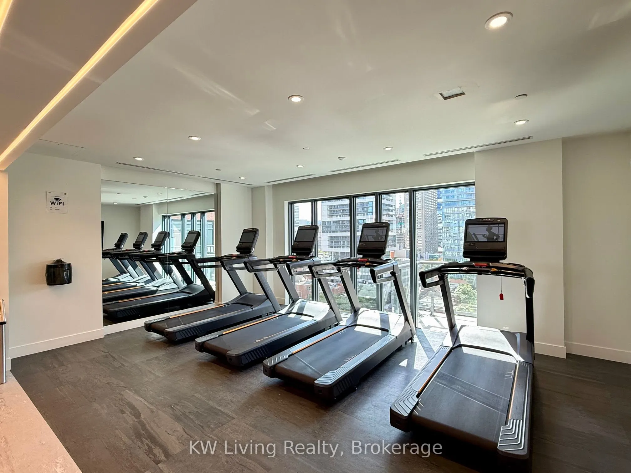 308 Jarvis Street, #809