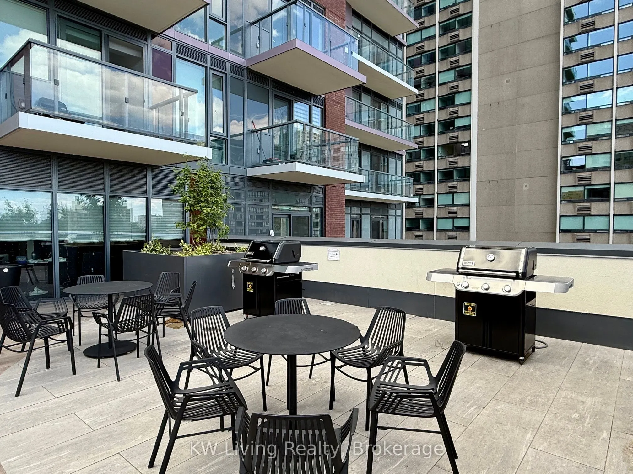308 Jarvis Street, #809