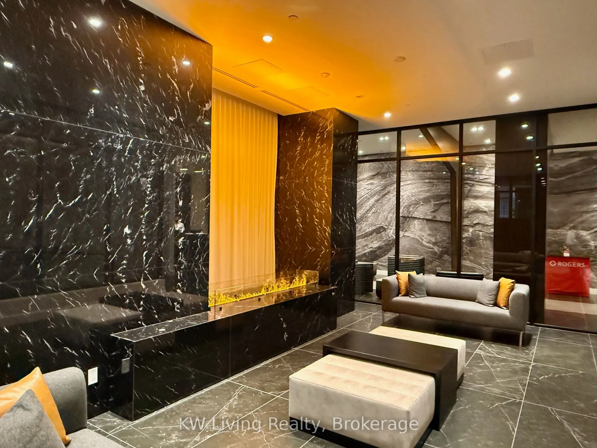 308 Jarvis Street, #809