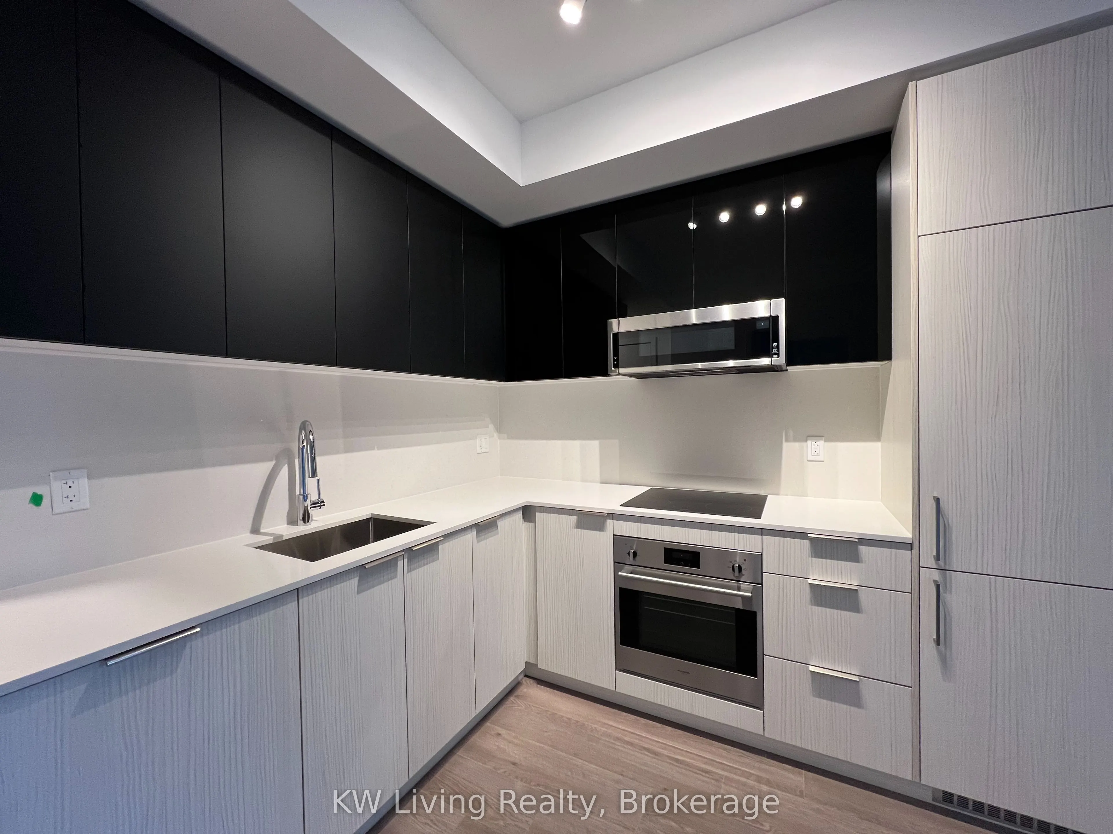 308 Jarvis Street, #809