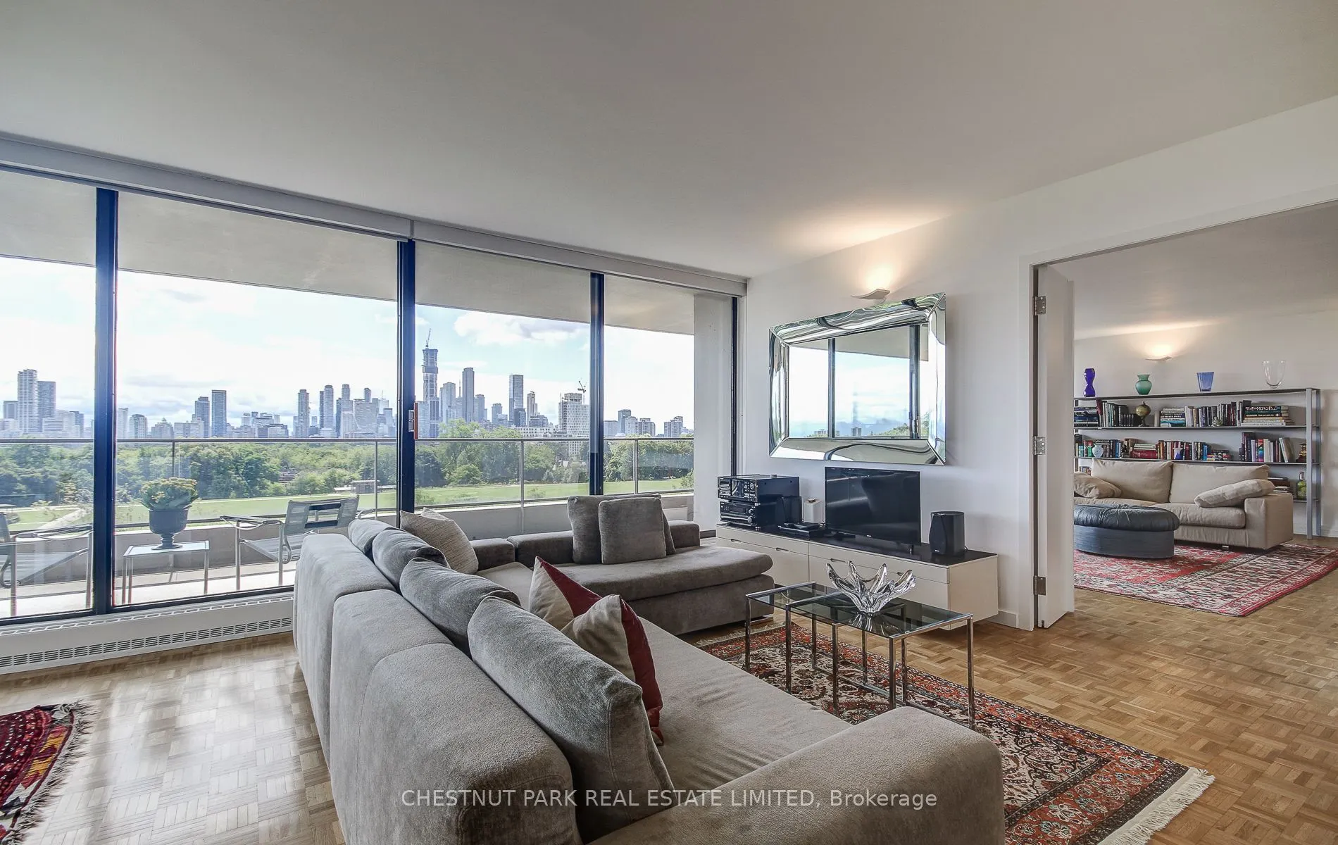 10 Avoca Avenue, #704/05
