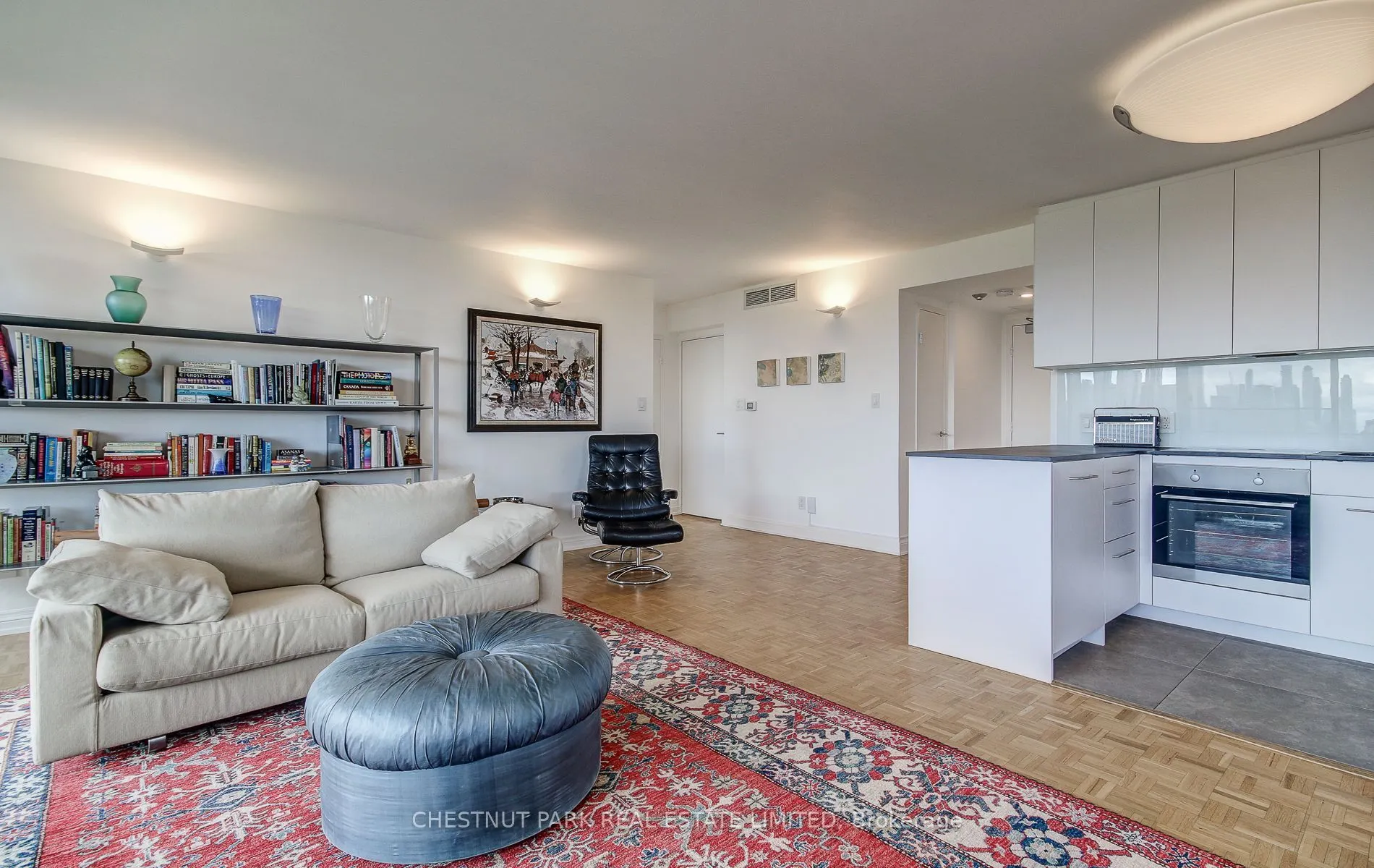 10 Avoca Avenue, #704/05