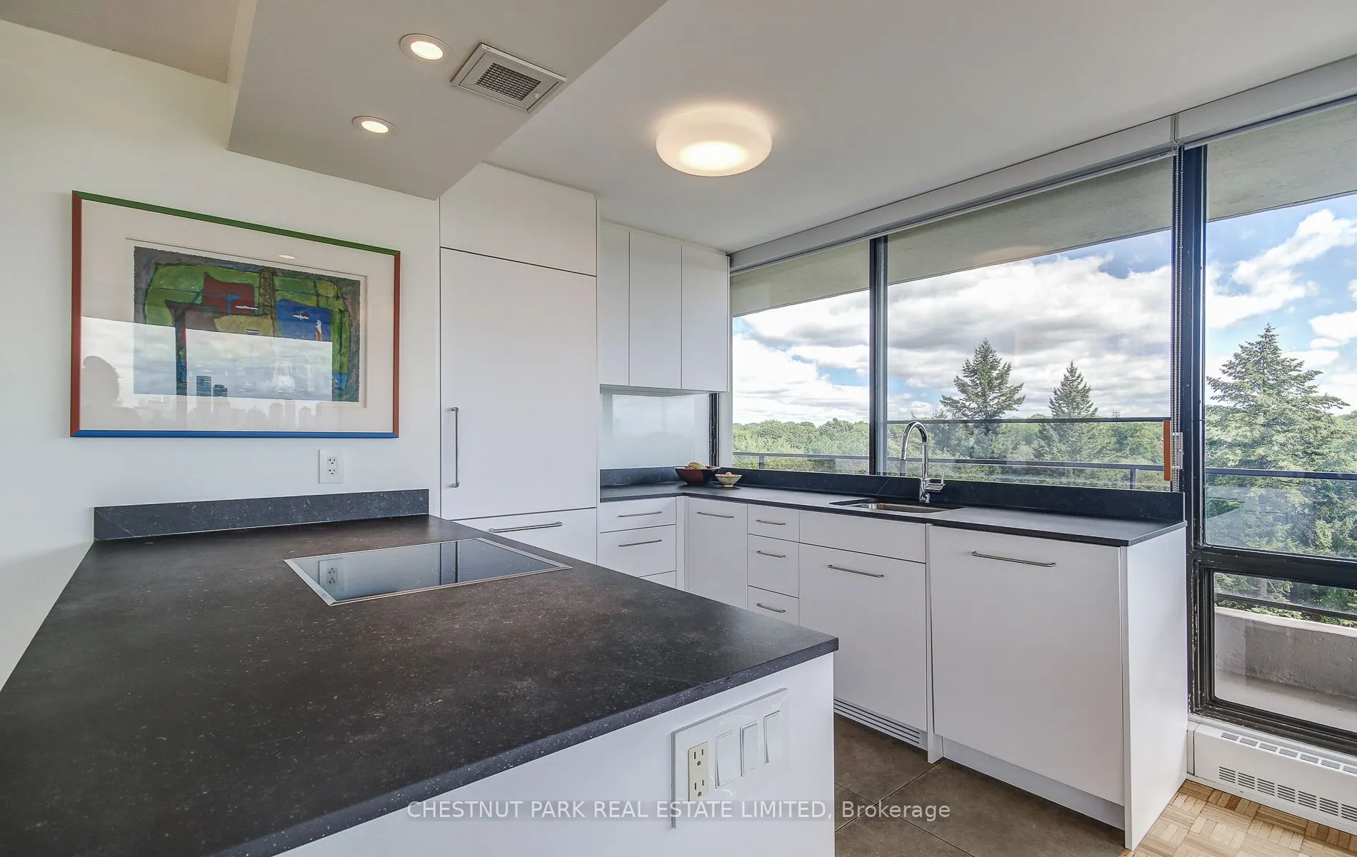 10 Avoca Avenue, #704/05