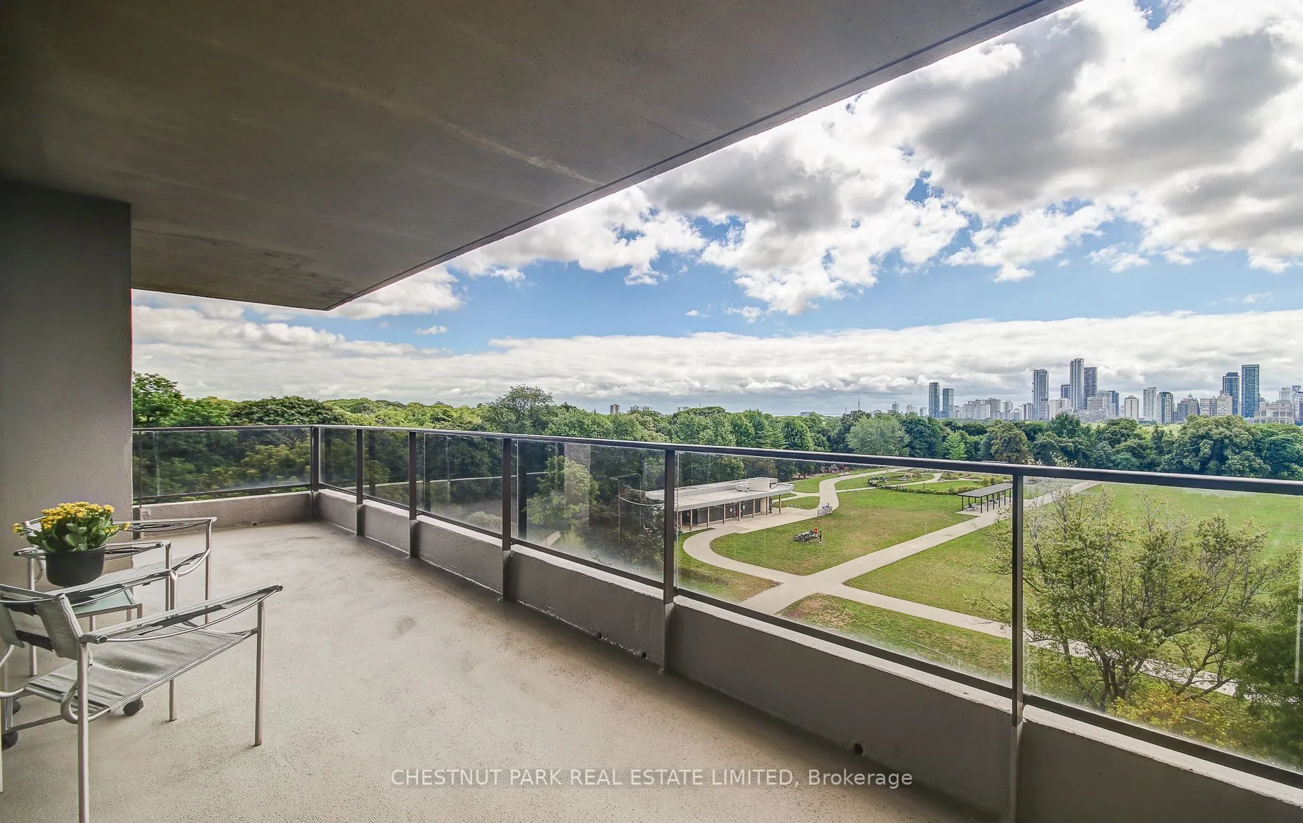10 Avoca Avenue, #704/05