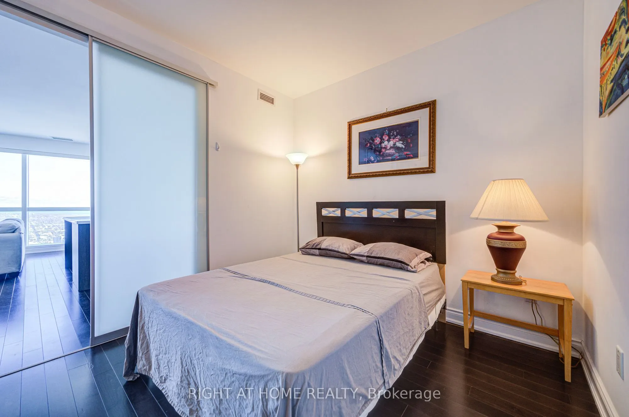 388 Yonge Street, #7405
