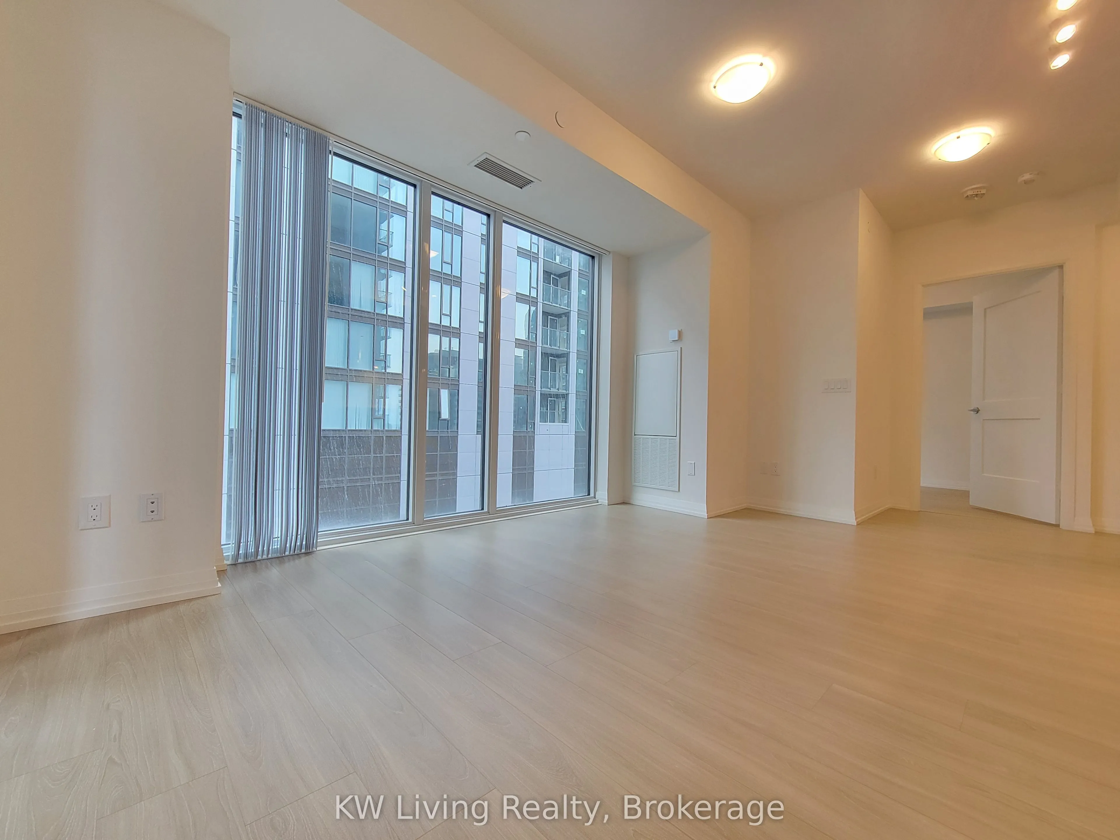 8 Widmer Street, #2803