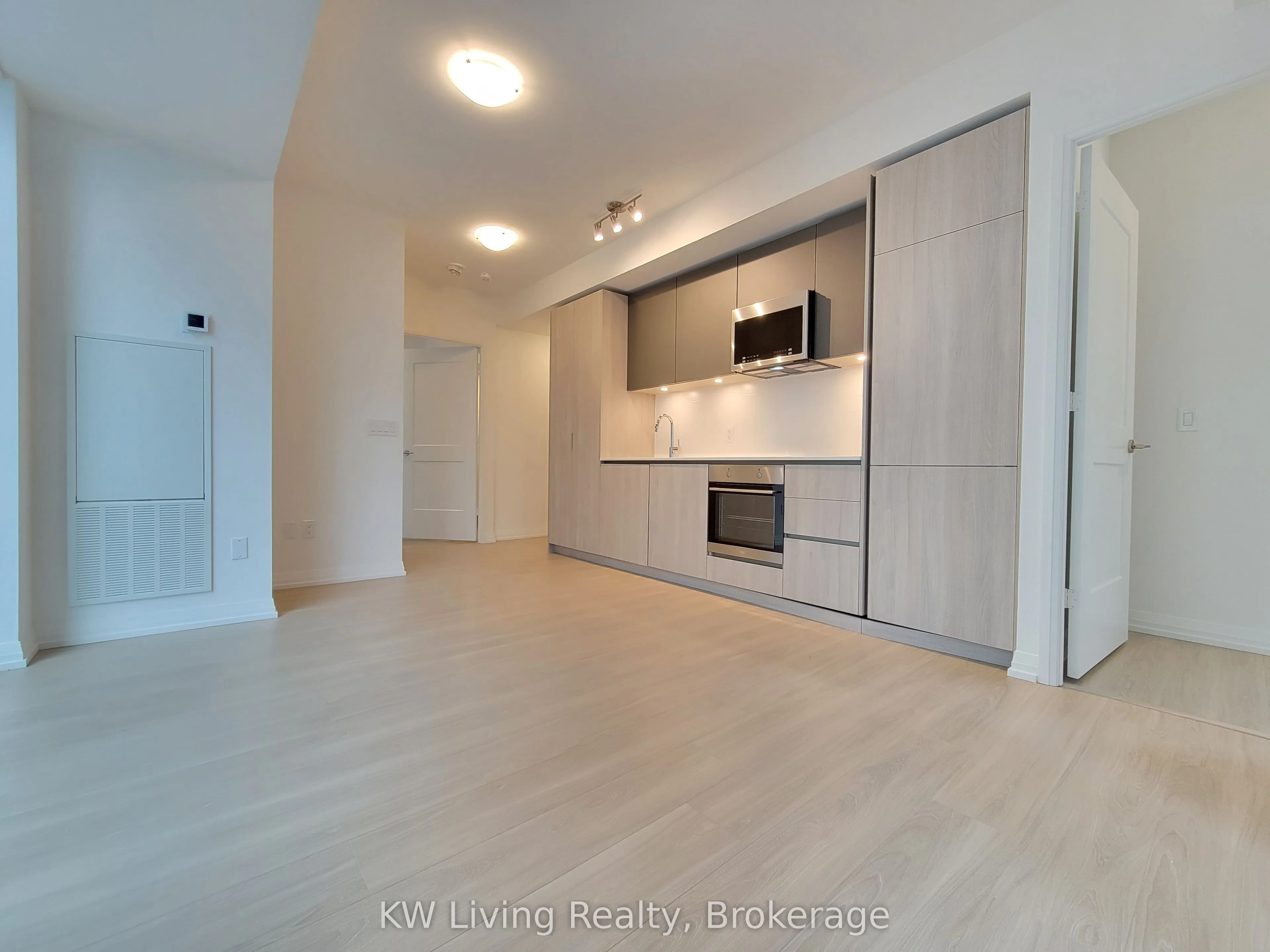 8 Widmer Street, #2803